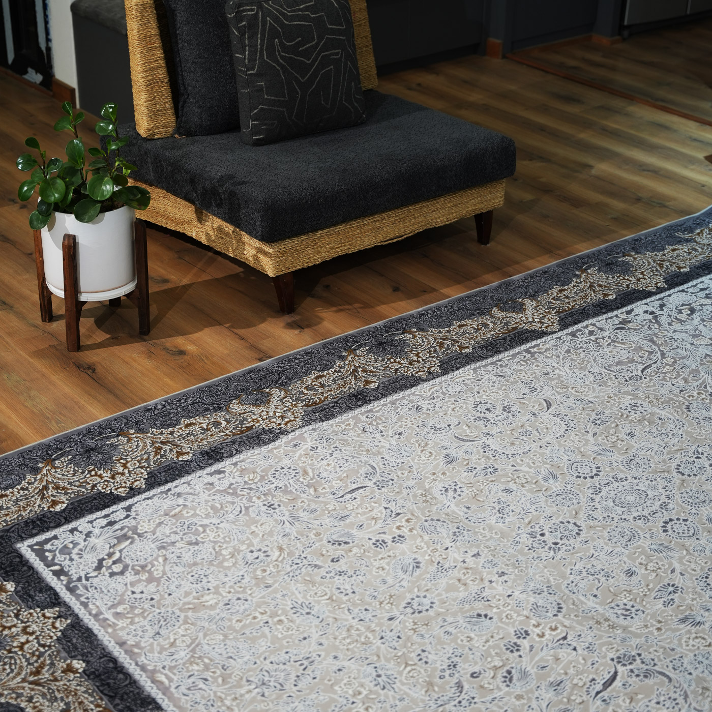 فرش ماشینی 1200 شانه تراکم 3600 طرح افرا دلفینی