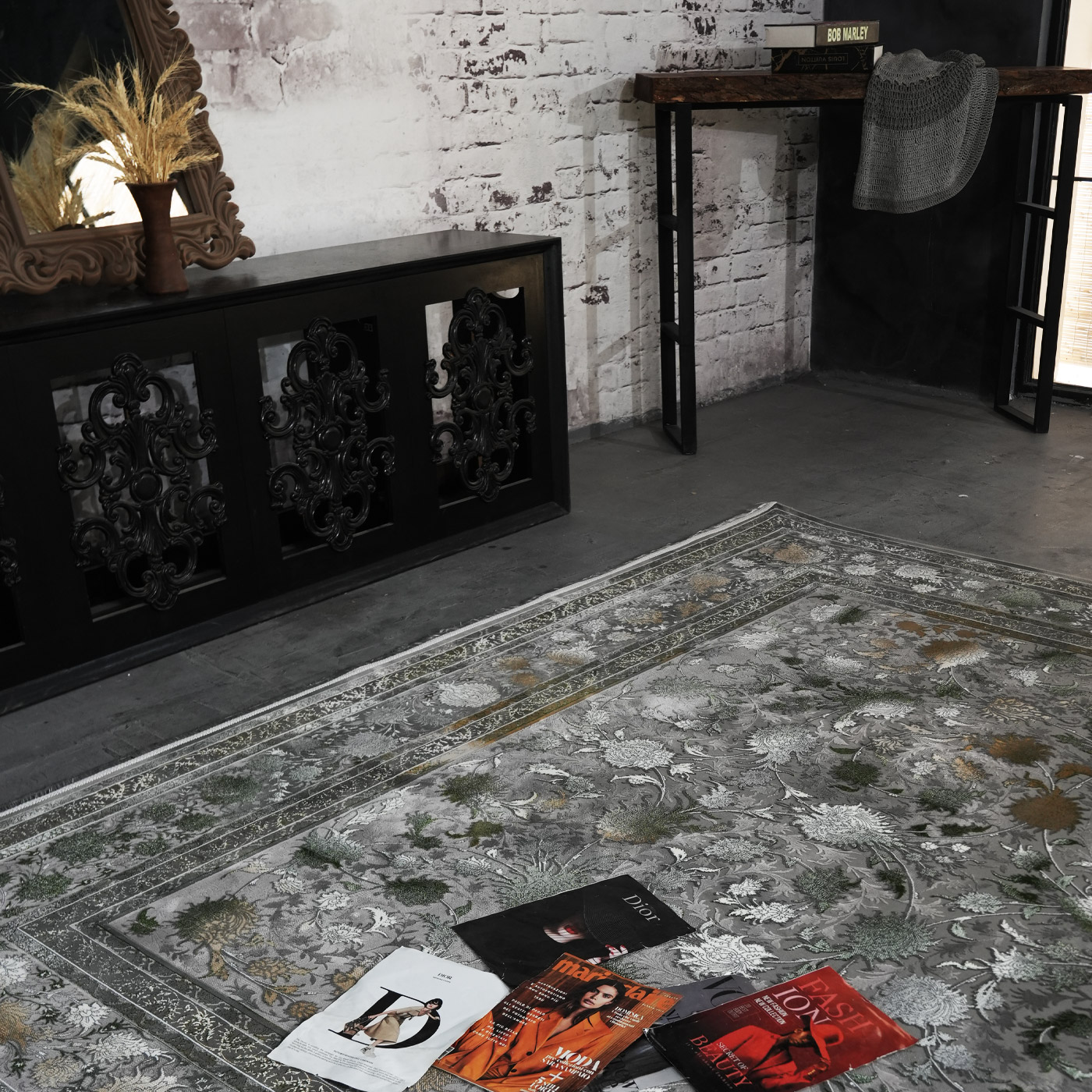 فرش ماشینی 1200 شانه تراکم 3600 گل برجسته طرح افشان شاهکار فیلی