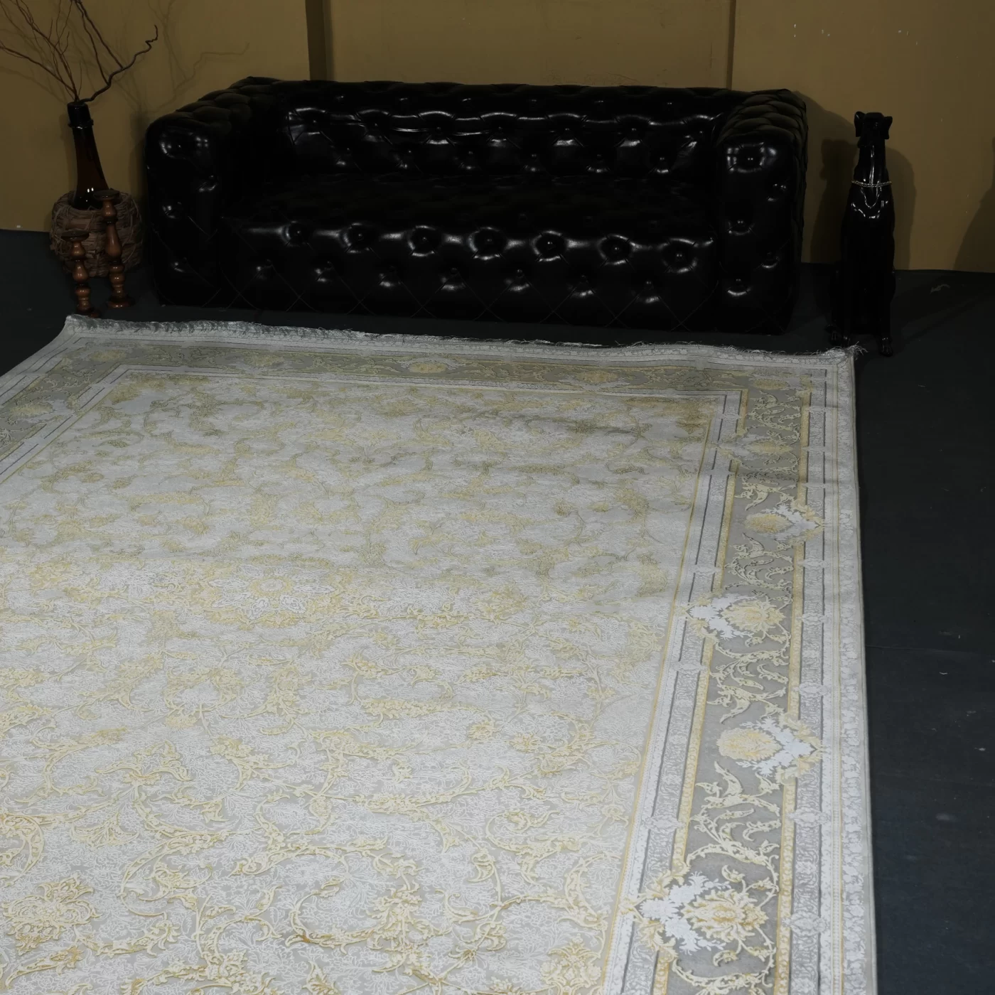 فرش ماشینی 1200 شانه تراکم 3600 گل برجسته طرح آنا بژ