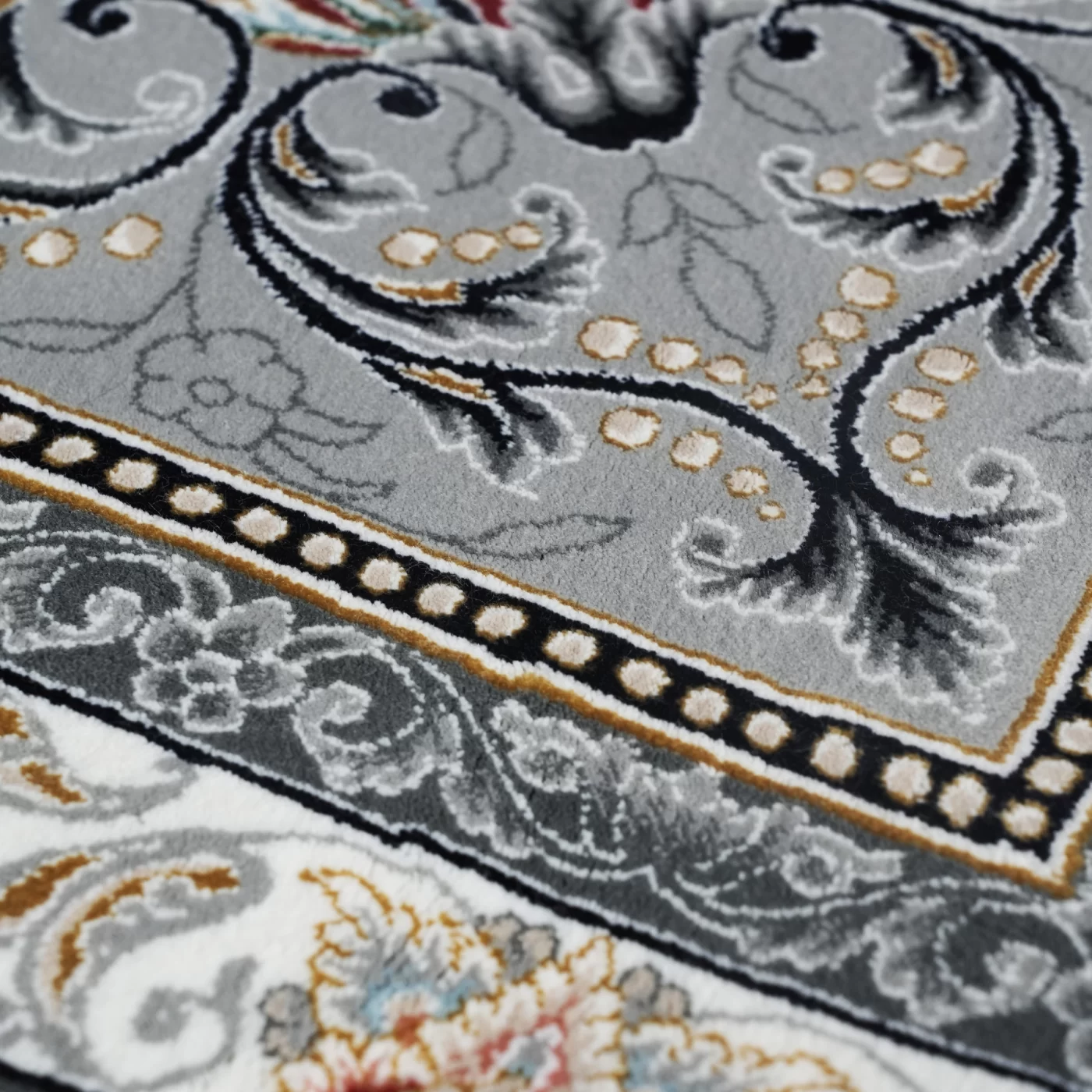 فرش ماشینی 1200 شانه تراکم 3600 گل برجسته طرح آراد بژ