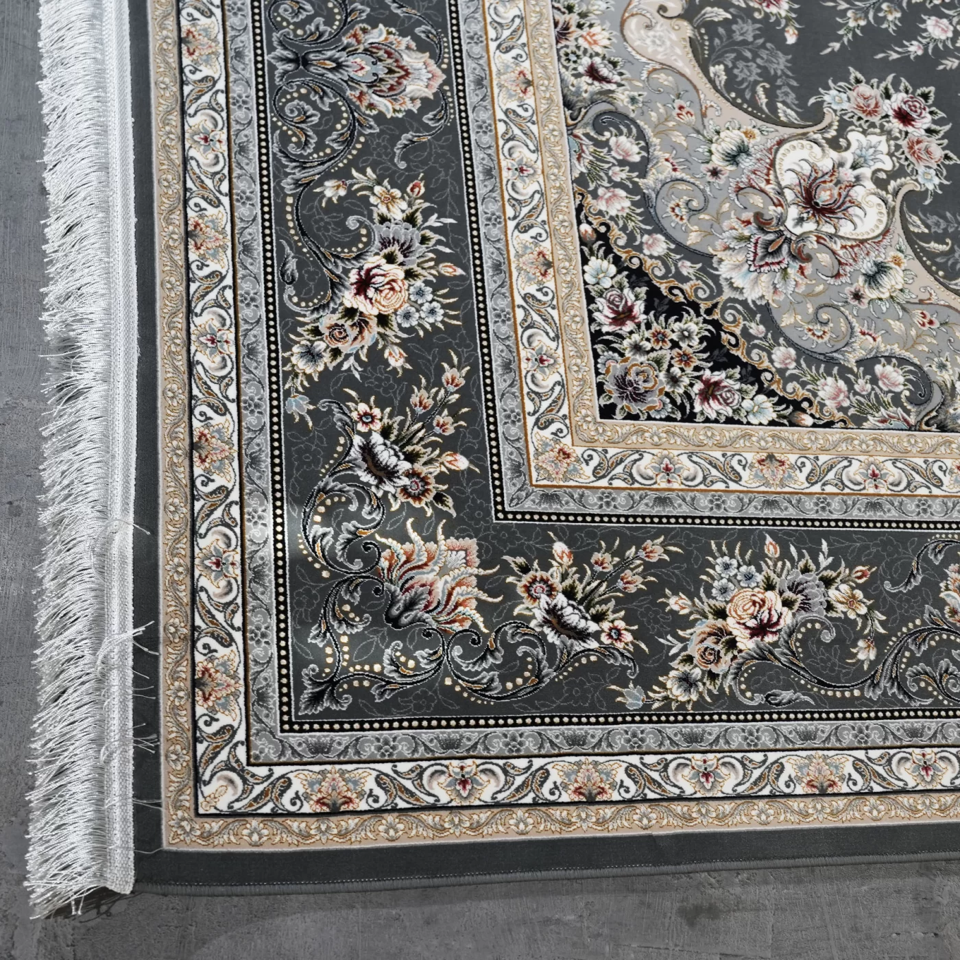 فرش ماشینی 1200 شانه تراکم 3600 گل برجسته طرح آراد دلفینی