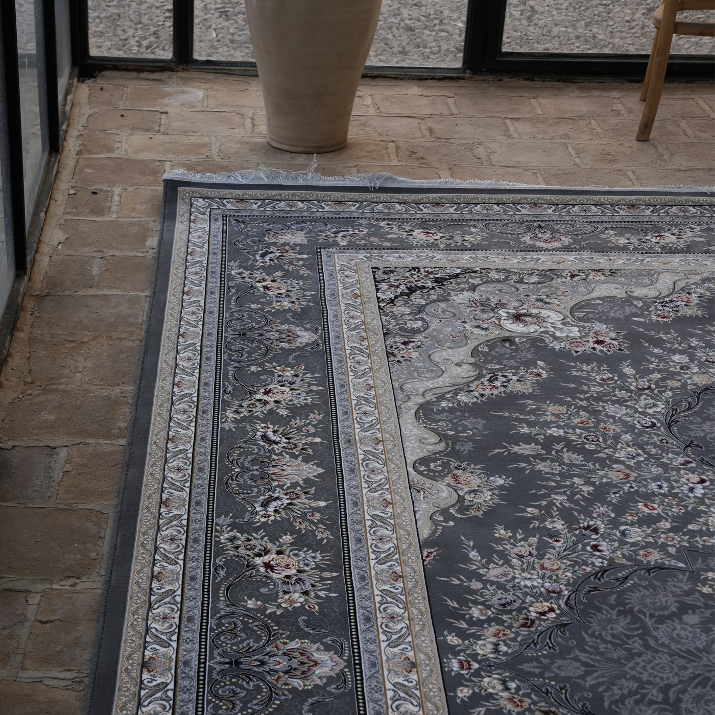 فرش ماشینی 1200 شانه تراکم 3600 گل برجسته طرح آراد فیلی