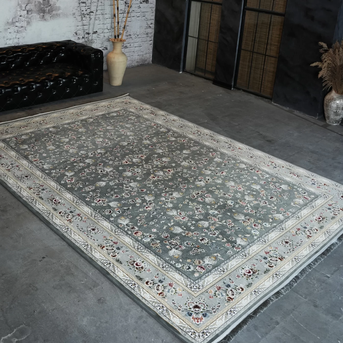 فرش ماشینی 1200 شانه تراکم 3600 گل برجسته طرح آوین دلفینی