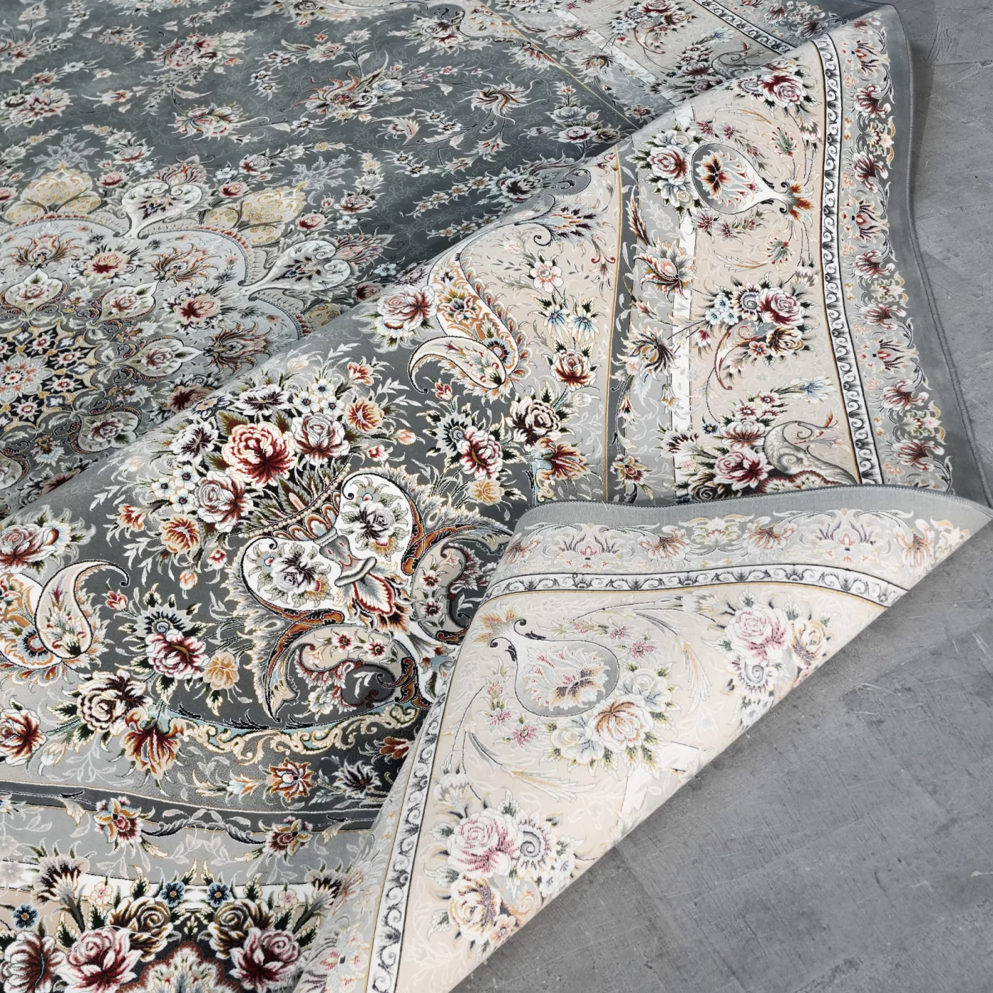 فرش ماشینی 1200 شانه تراکم 3600 گل برجسته طرح آذین دلفینی