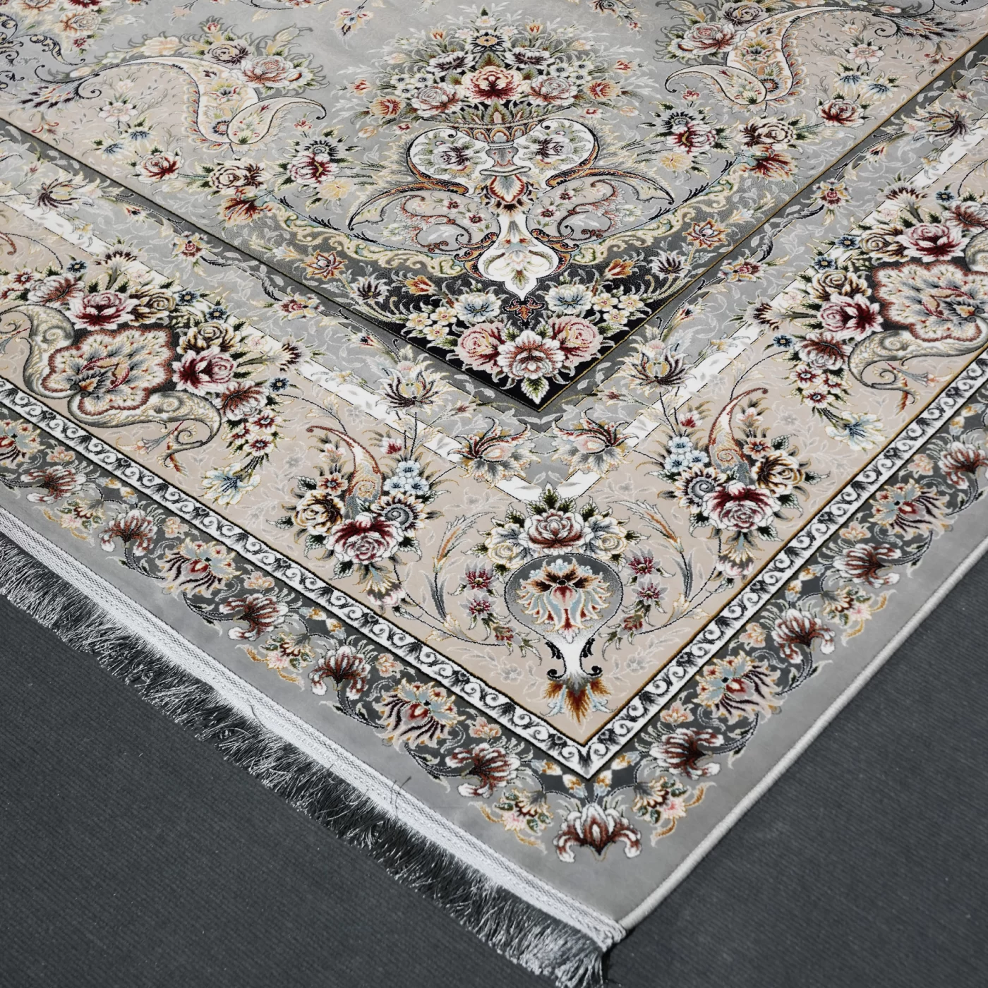 فرش ماشینی 1200 شانه تراکم 3600 گل برجسته طرح آذین نقره ای