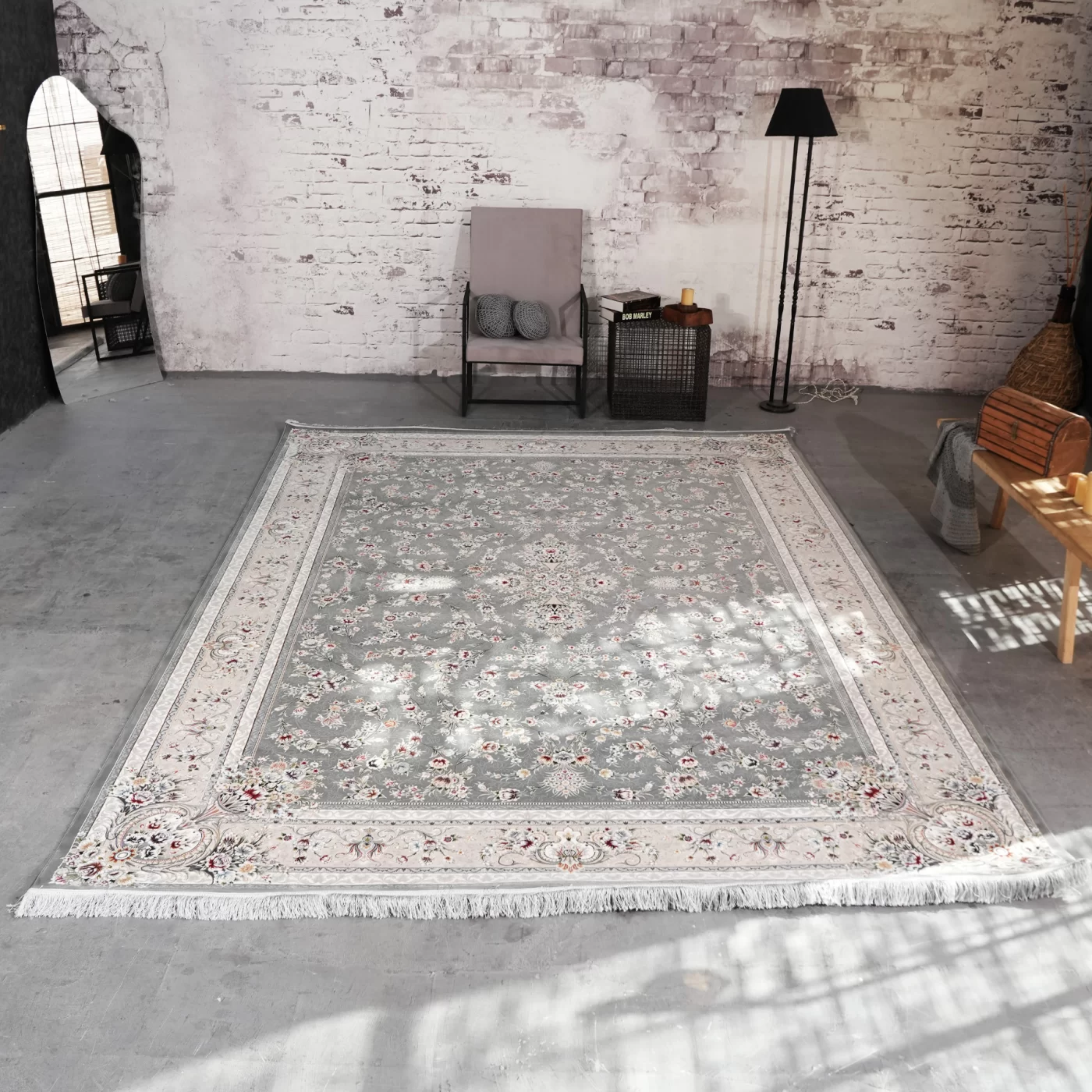 فرش ماشینی 1200 شانه تراکم 3600 گل برجسته طرح باغ گل نقره ای