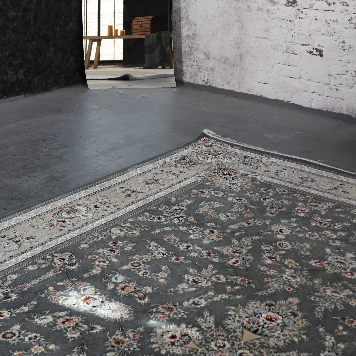 فرش ماشینی 1200 شانه تراکم 3600 گل برجسته طرح باغ گل نقره ای