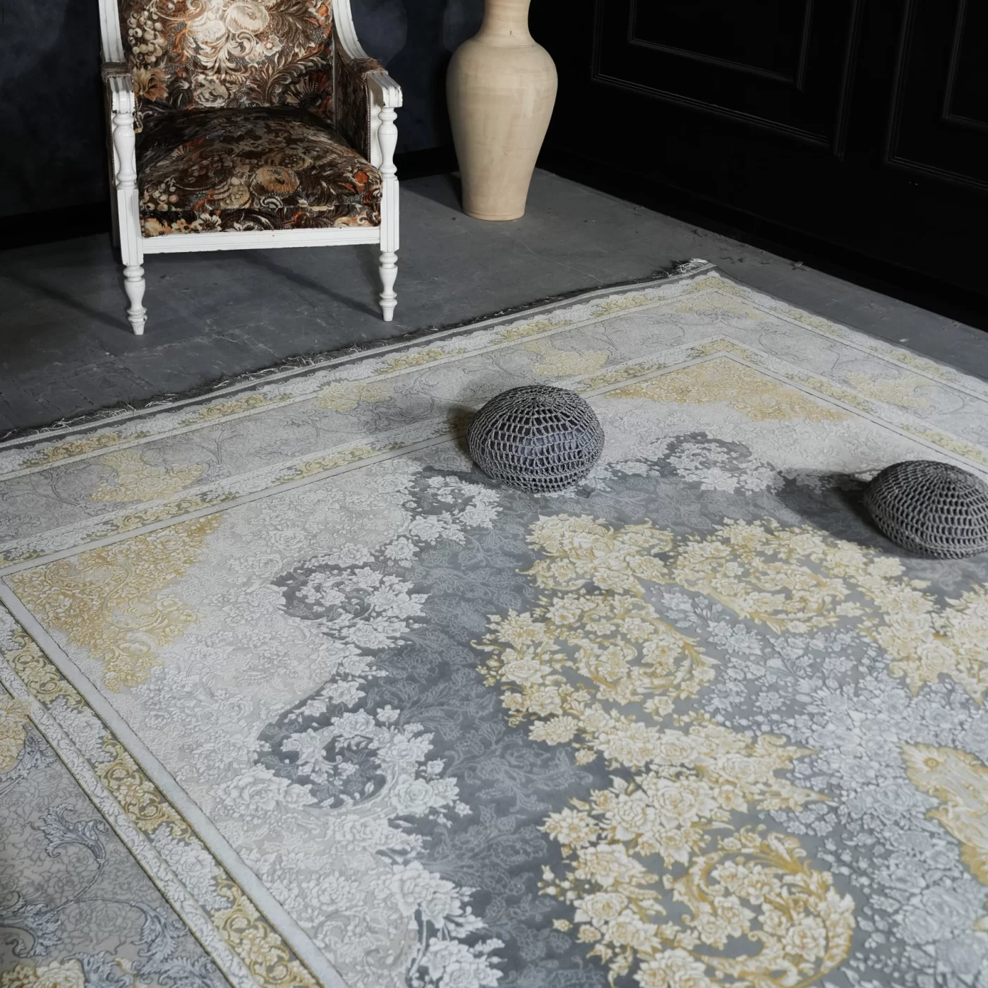 فرش ماشینی 1200 شانه تراکم 3600 گل برجسته طرح باغ رز طوسی