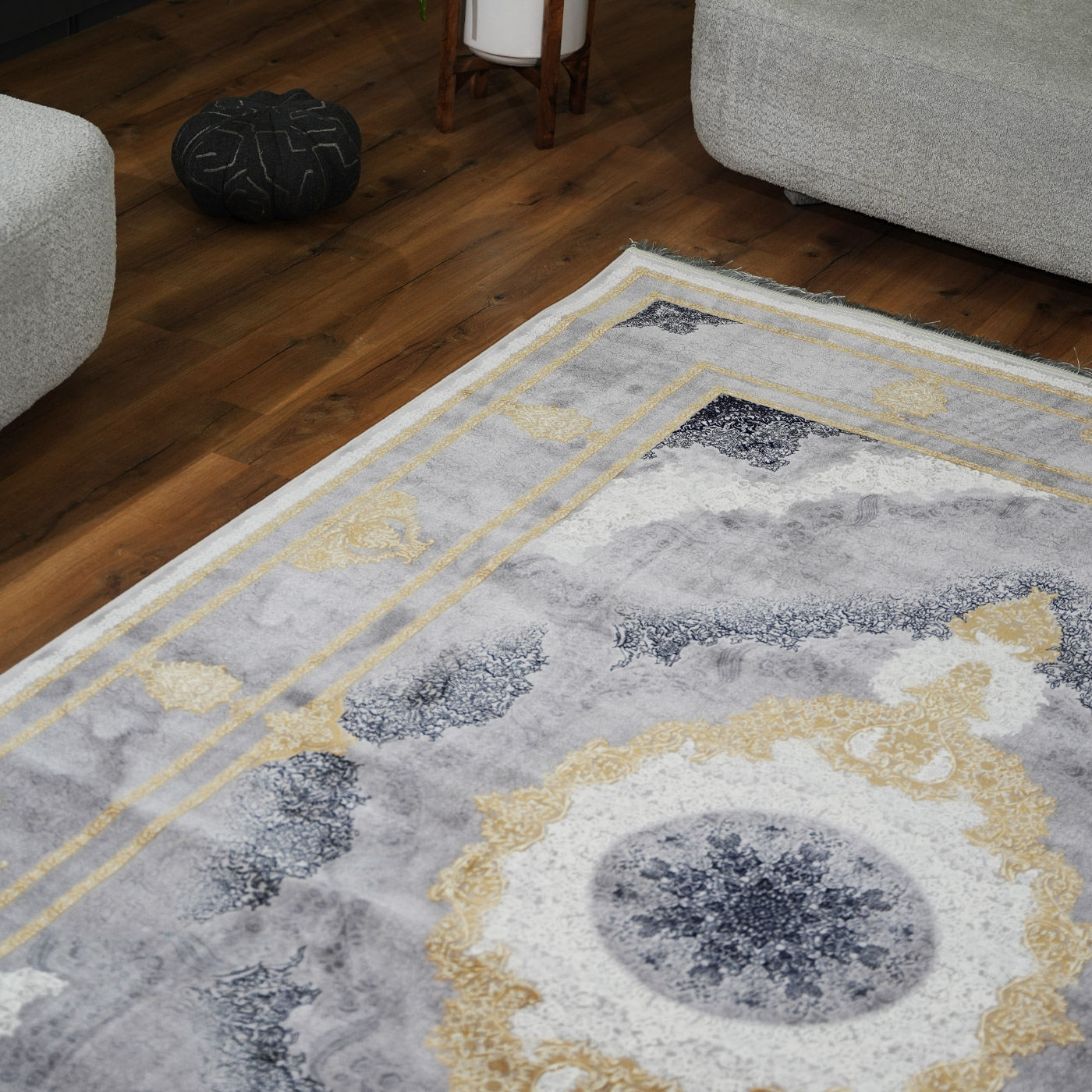 فرش ماشینی 1200 شانه تراکم 3600 طرح  برکه یاسی