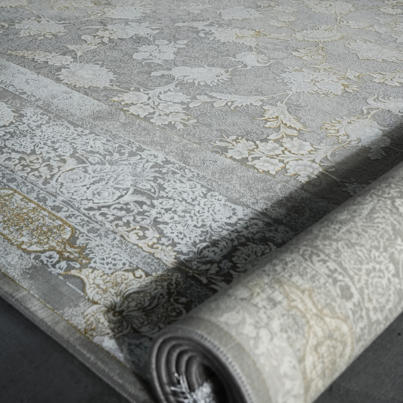 فرش ماشینی 1200 شانه تراکم 3600 گل برجسته طرح بهامین بژ