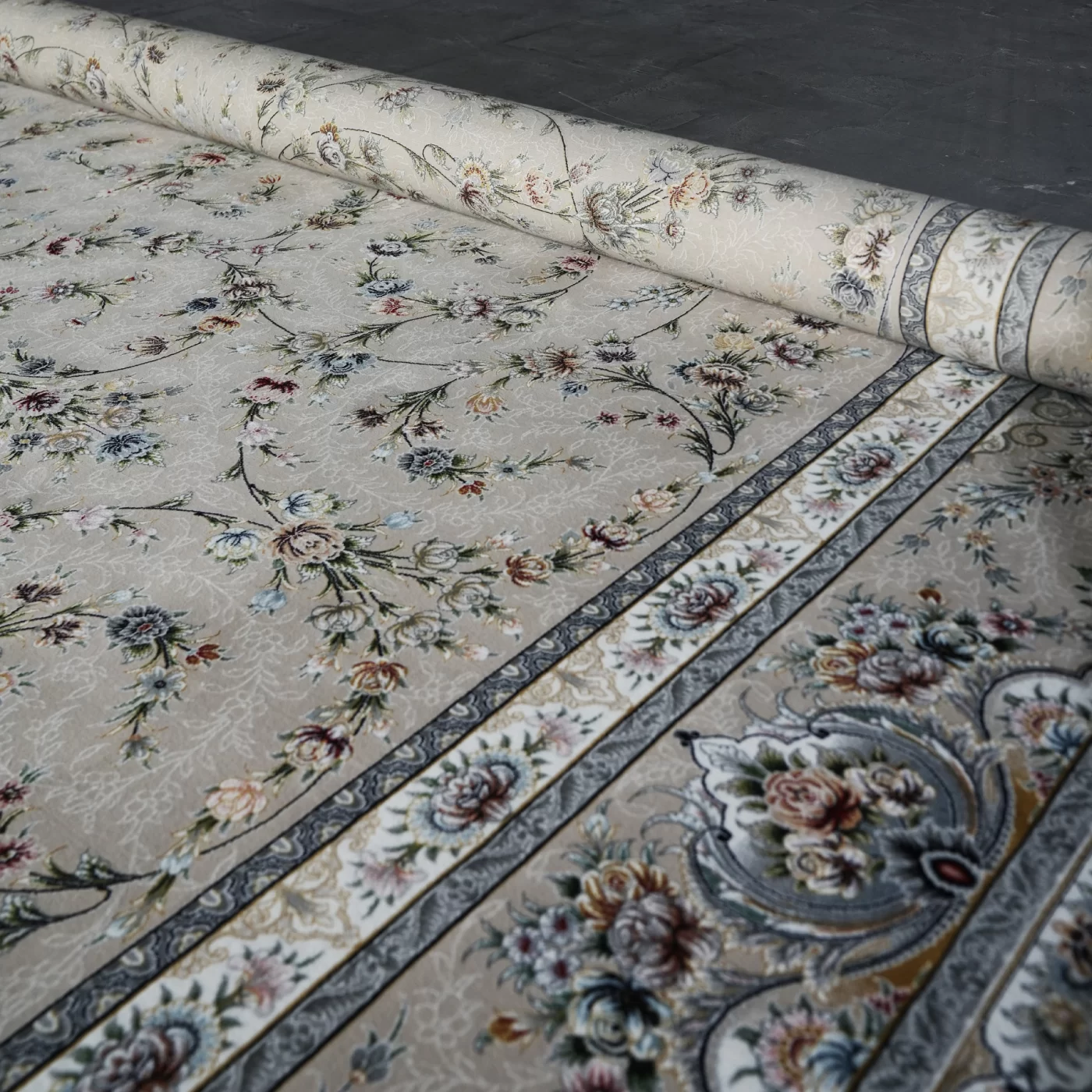 فرش ماشینی 1200 شانه تراکم 3600 گل برجسته طرح فرنوش بژ