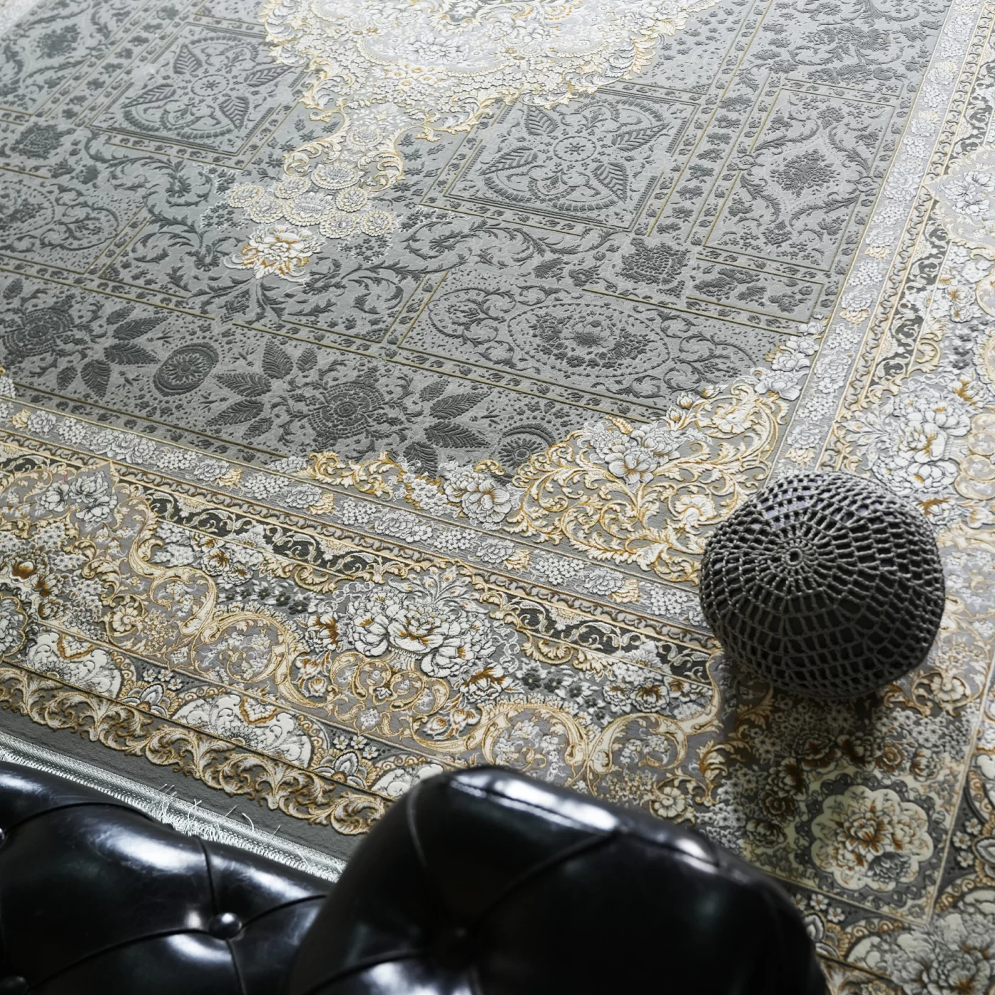 فرش ماشینی 1200 شانه تراکم 3600 گل برجسته طرح هرمان فیلی