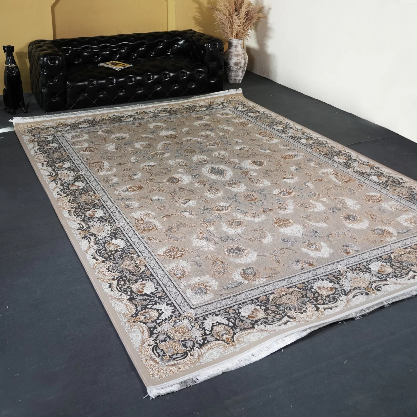 فرش ماشینی 1200 شانه تراکم 3600 گل برجسته طرح همایون بژ