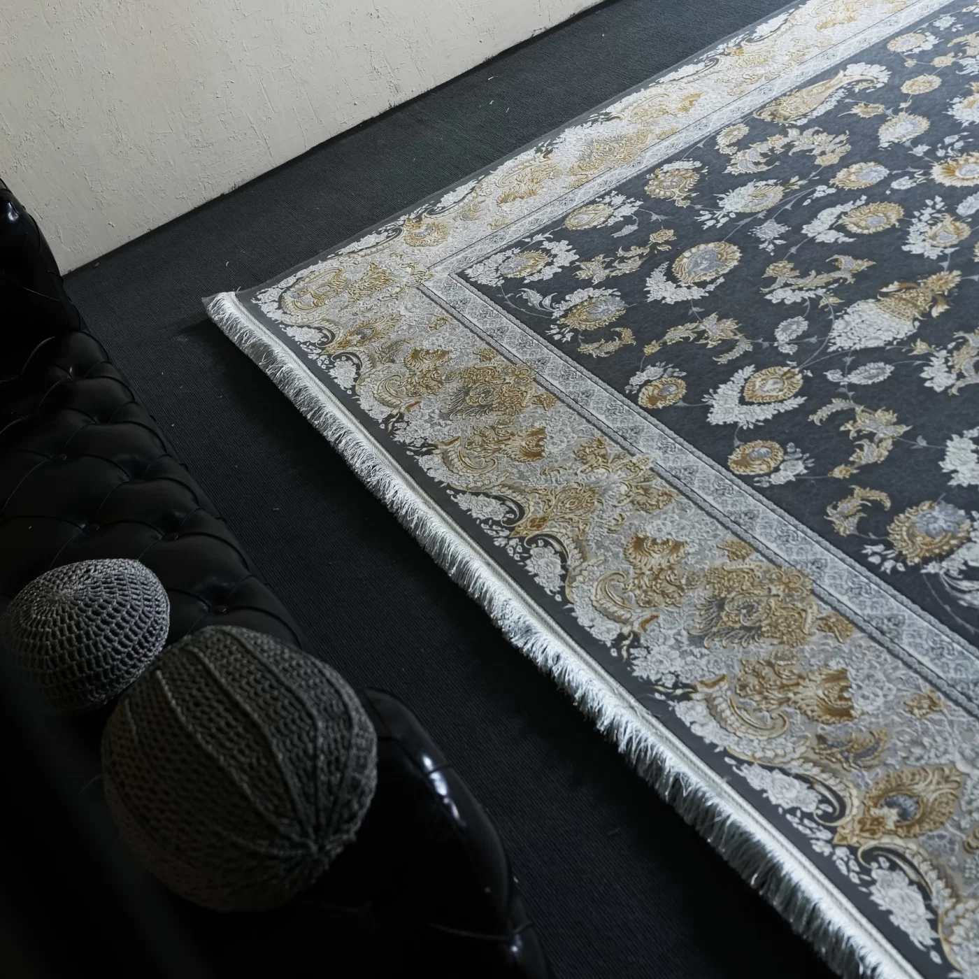 فرش ماشینی 1200 شانه تراکم 3600 گل برجسته طرح همایون دلفینی