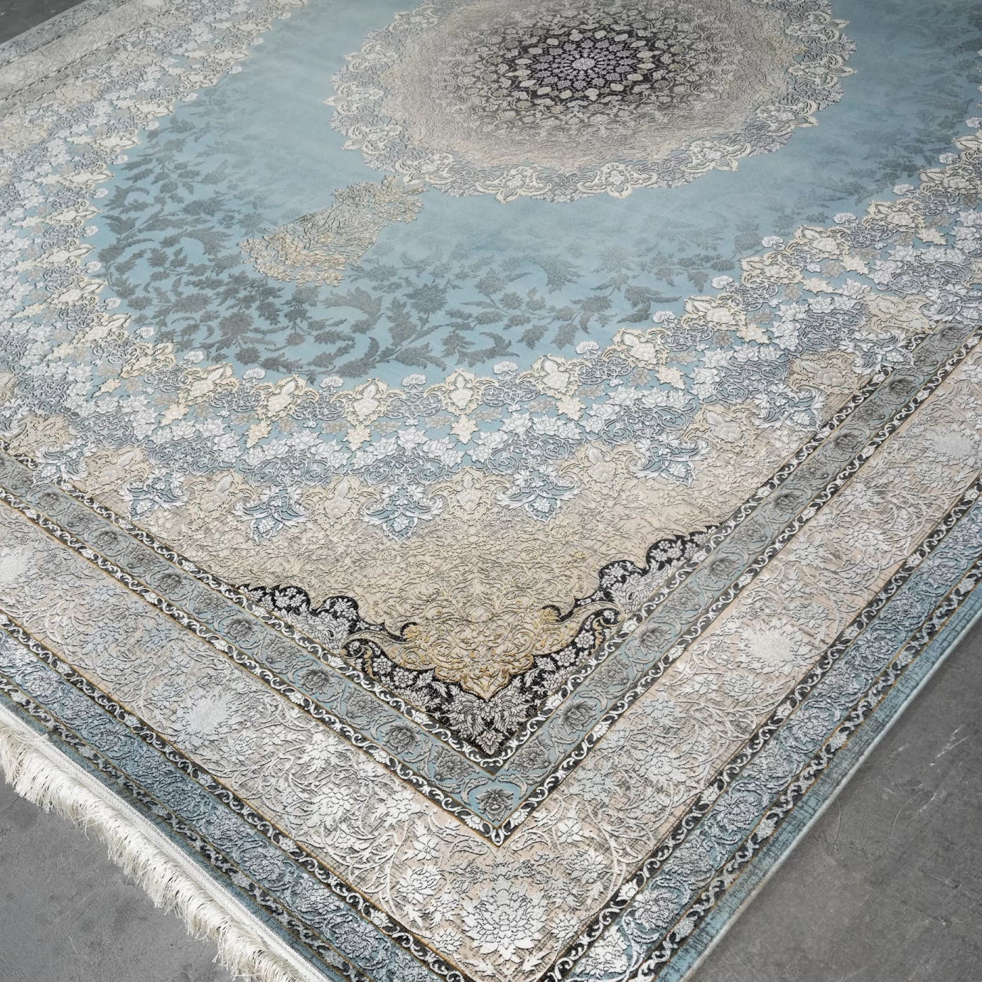 فرش ماشینی 1200 شانه تراکم 3600 گل برجسته طرح جاویدان آبی