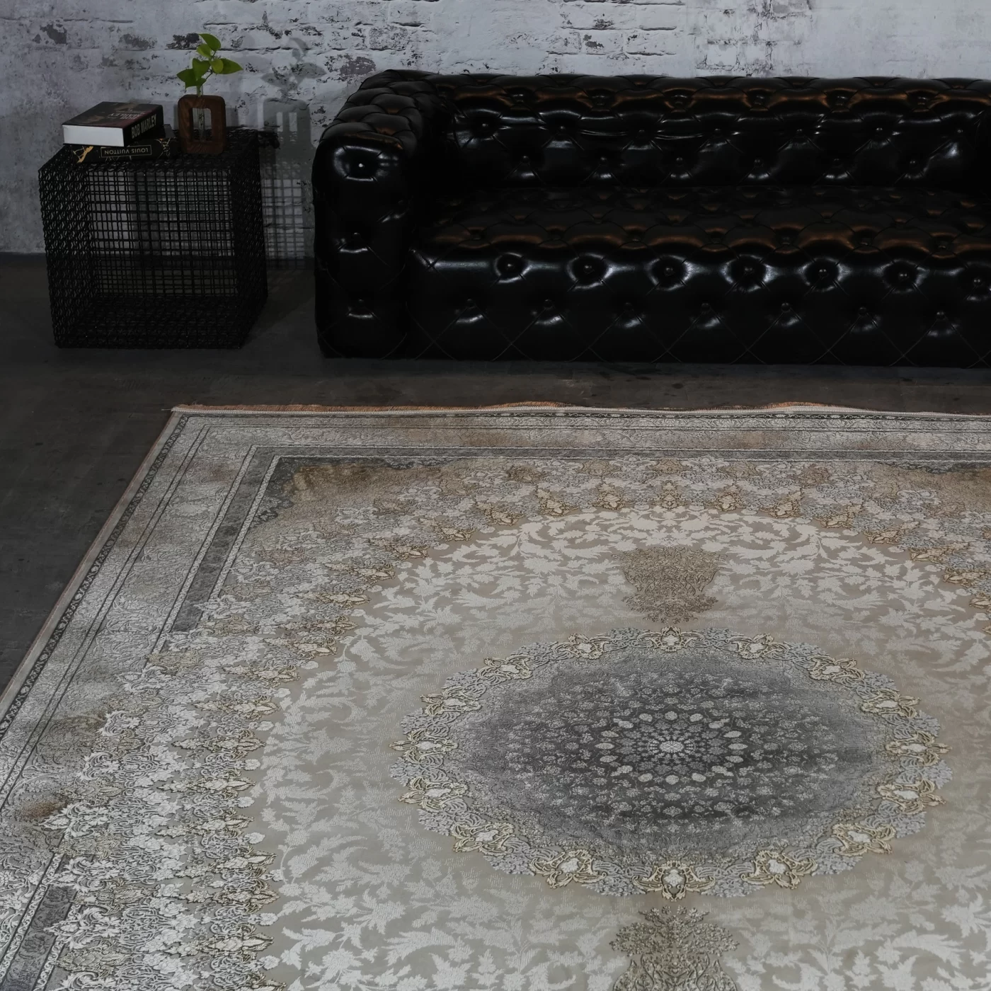 فرش ماشینی 1200 شانه تراکم 3600 گل برجسته طرح جاویدان بژ