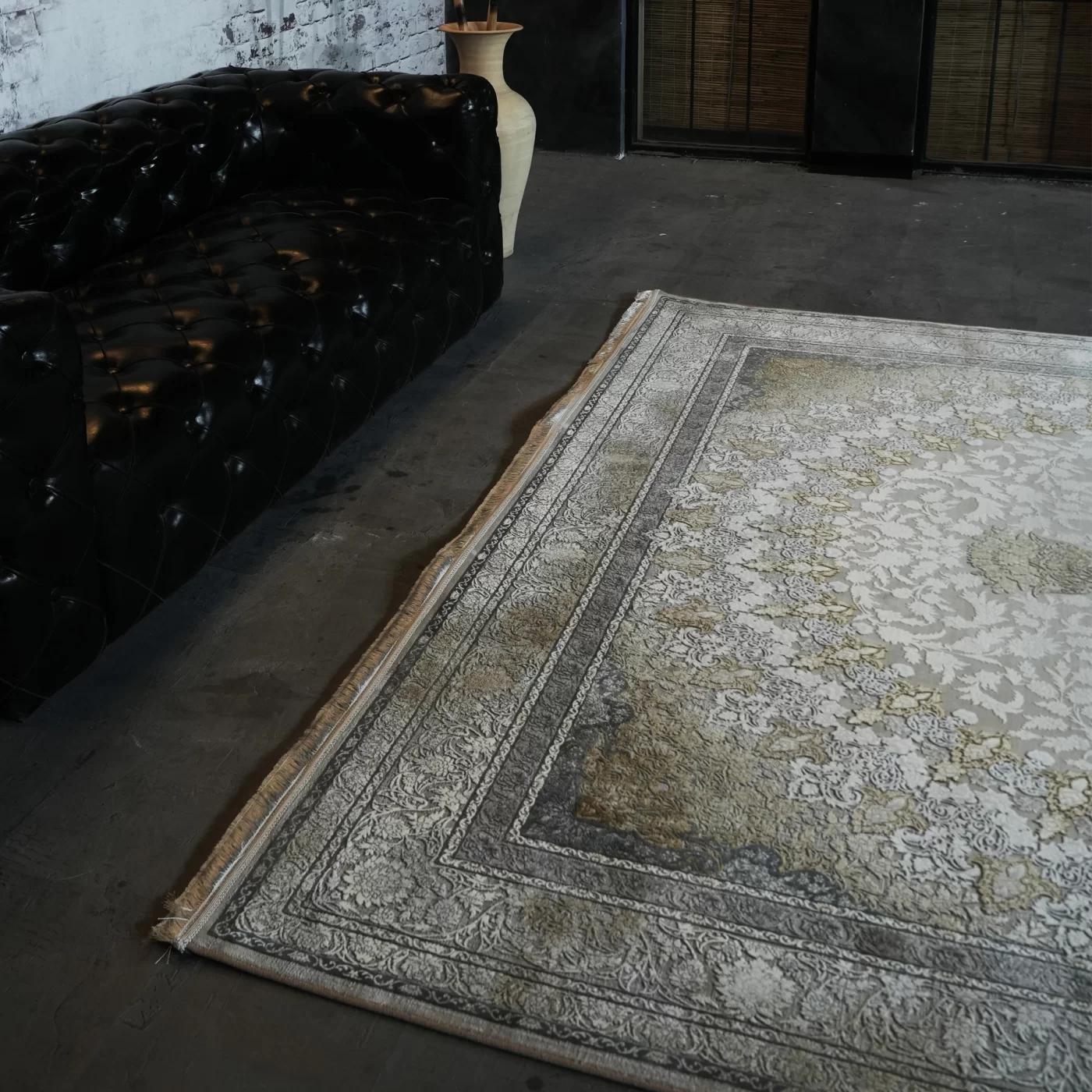 فرش ماشینی 1200 شانه تراکم 3600 گل برجسته طرح جاویدان بژ