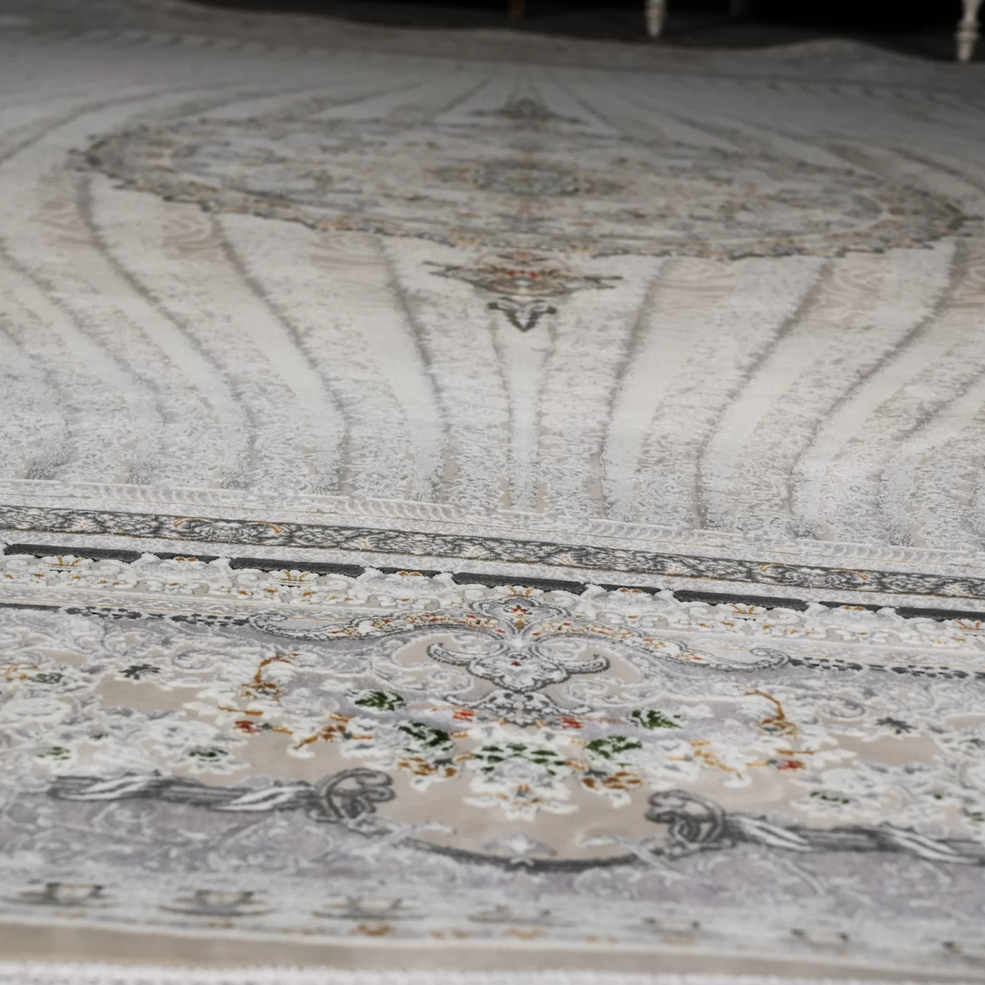 فرش ماشینی 1200 شانه تراکم 3600 گل برجسته طرح خلیفه بژ