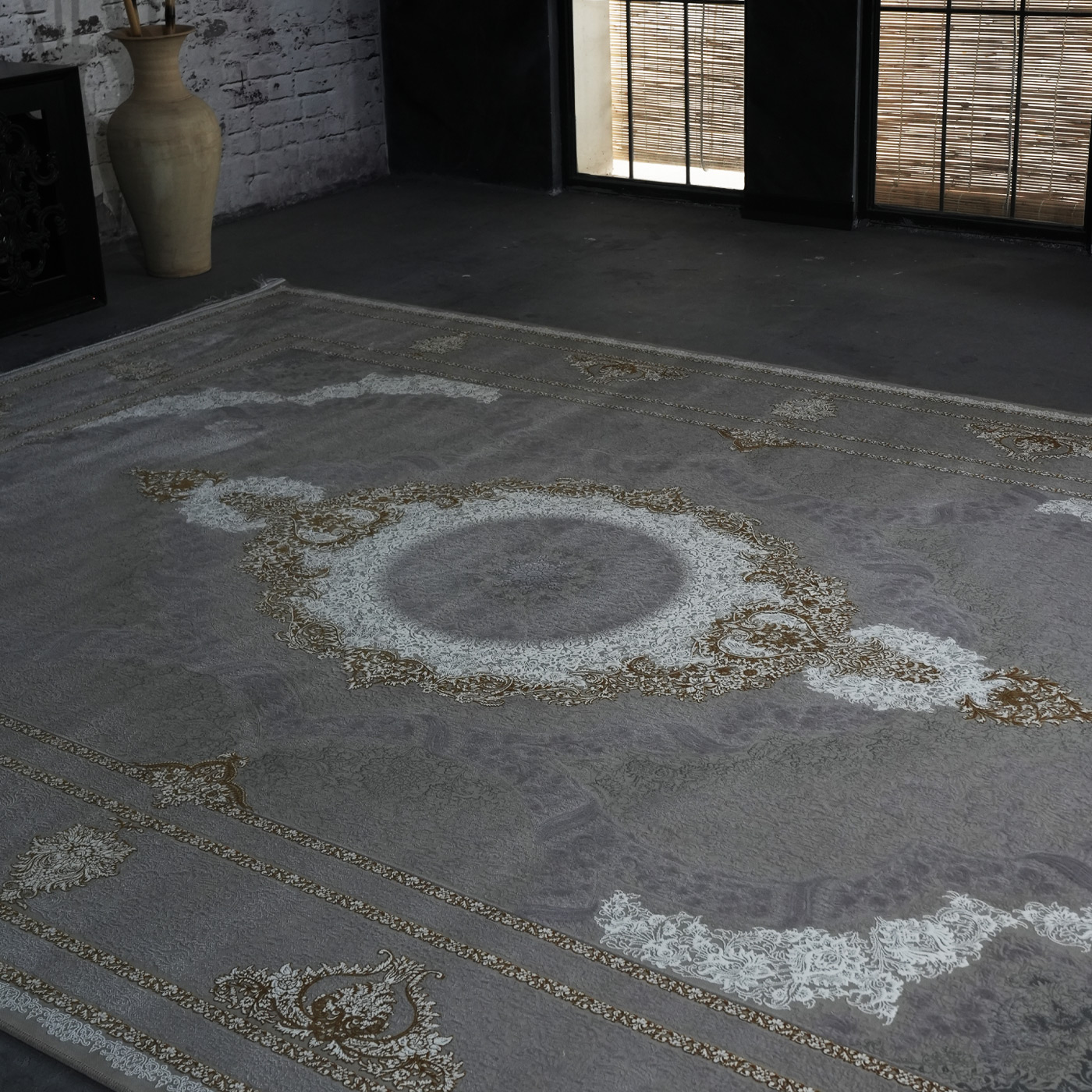 فرش ماشینی 1200 شانه تراکم 3600 گل برجسته طرح خاتون بژ