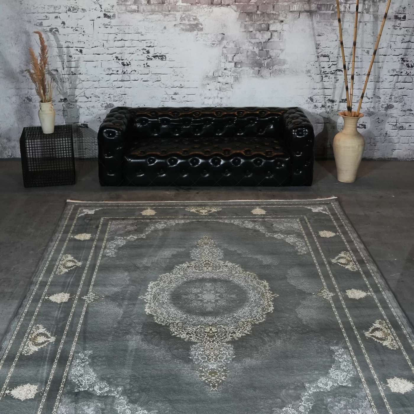 فرش ماشینی 1200 شانه تراکم 3600 گل برجسته طرح خاتون دلفینی