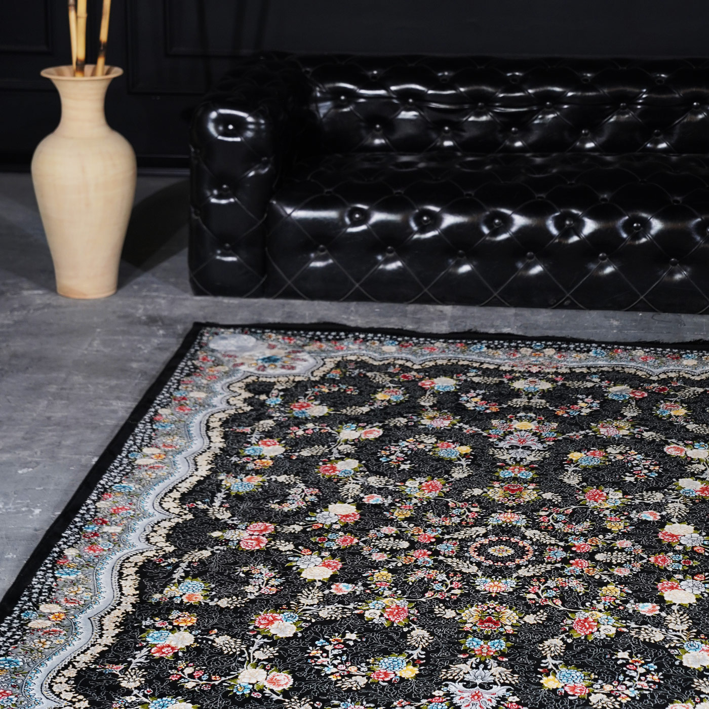 فرش ماشینی 700 شانه تراکم 2550 طرح لاویا سرمه ای