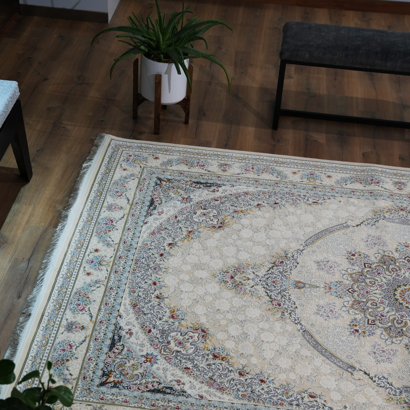  فرش ماشینی 1200 شانه تراکم 3600 گل برجسته طرح مهدا کرم