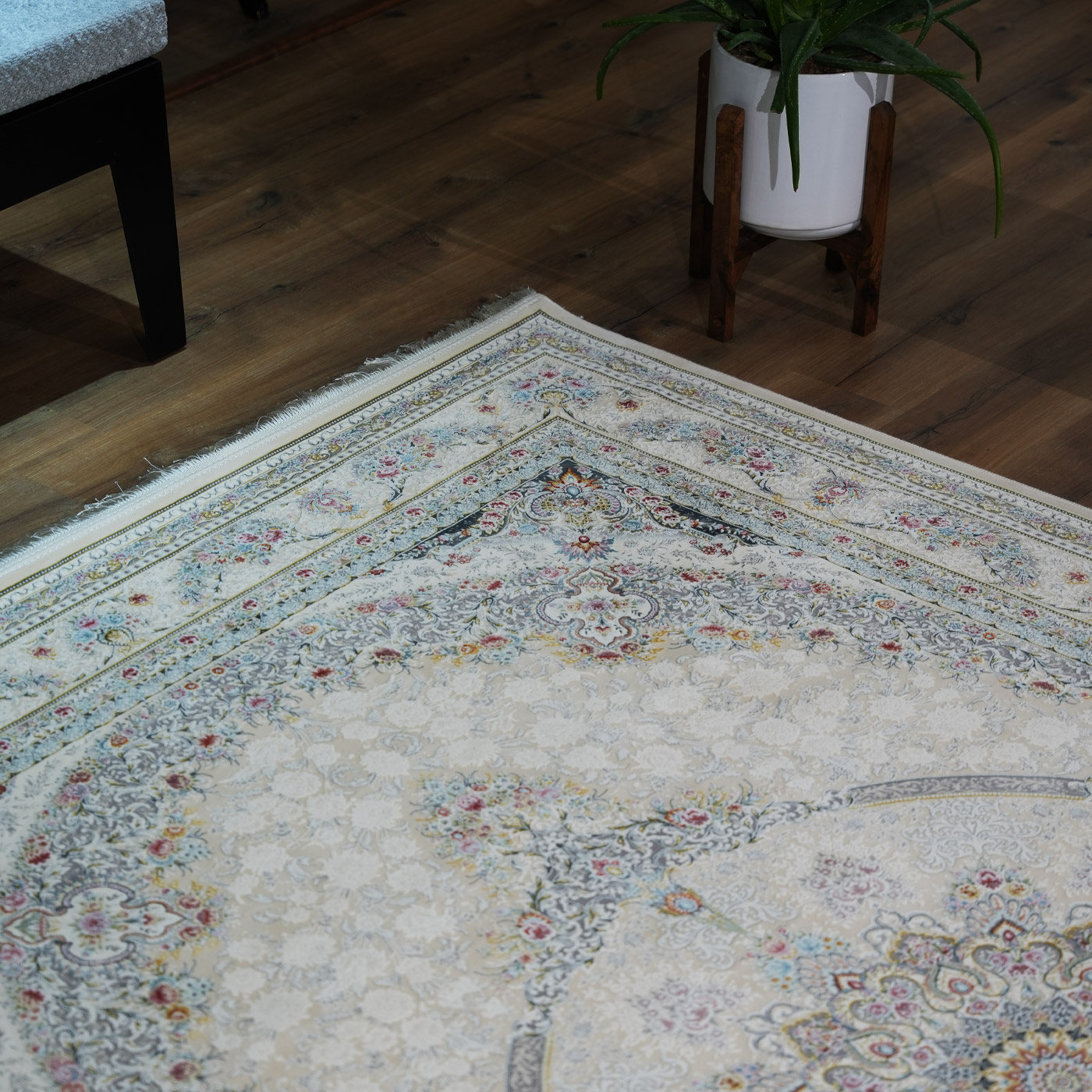  فرش ماشینی 1200 شانه تراکم 3600 گل برجسته طرح مهدا کرم