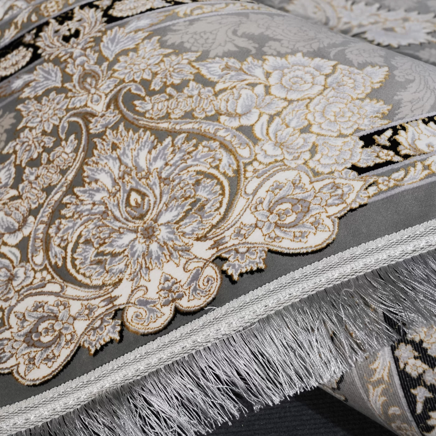 فرش ماشینی 1200 شانه تراکم 3600 گل برجسته طرح ماهگون فیلی