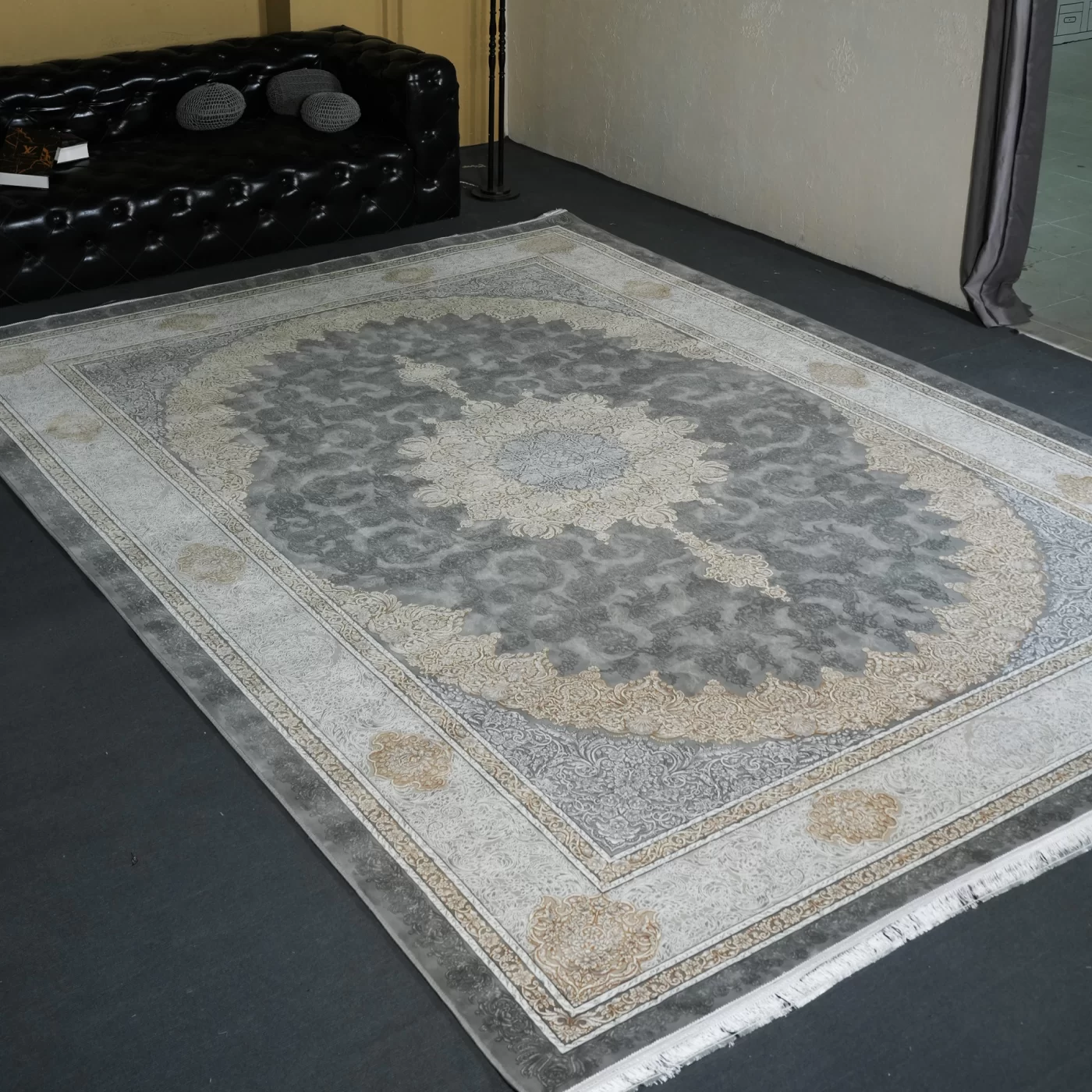 فرش ماشینی 1200 شانه تراکم 3600 گل برجسته طرح مهسان فیلی