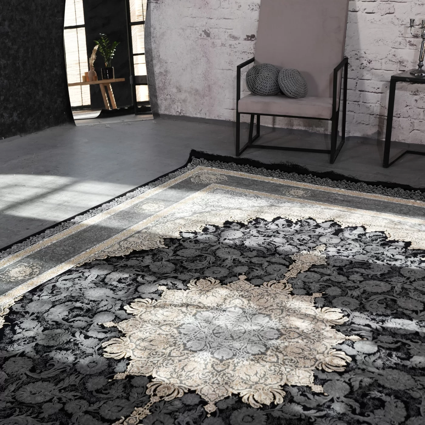 فرش ماشینی 1200 شانه تراکم 3600 گل برجسته طرح مهسان سرمه ای