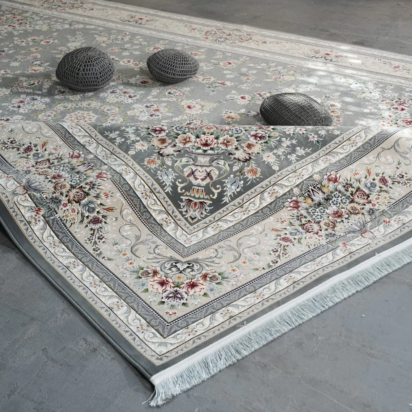 فرش ماشینی 1200 شانه تراکم 3600 گل برجسته طرح ملیکا دلفینی