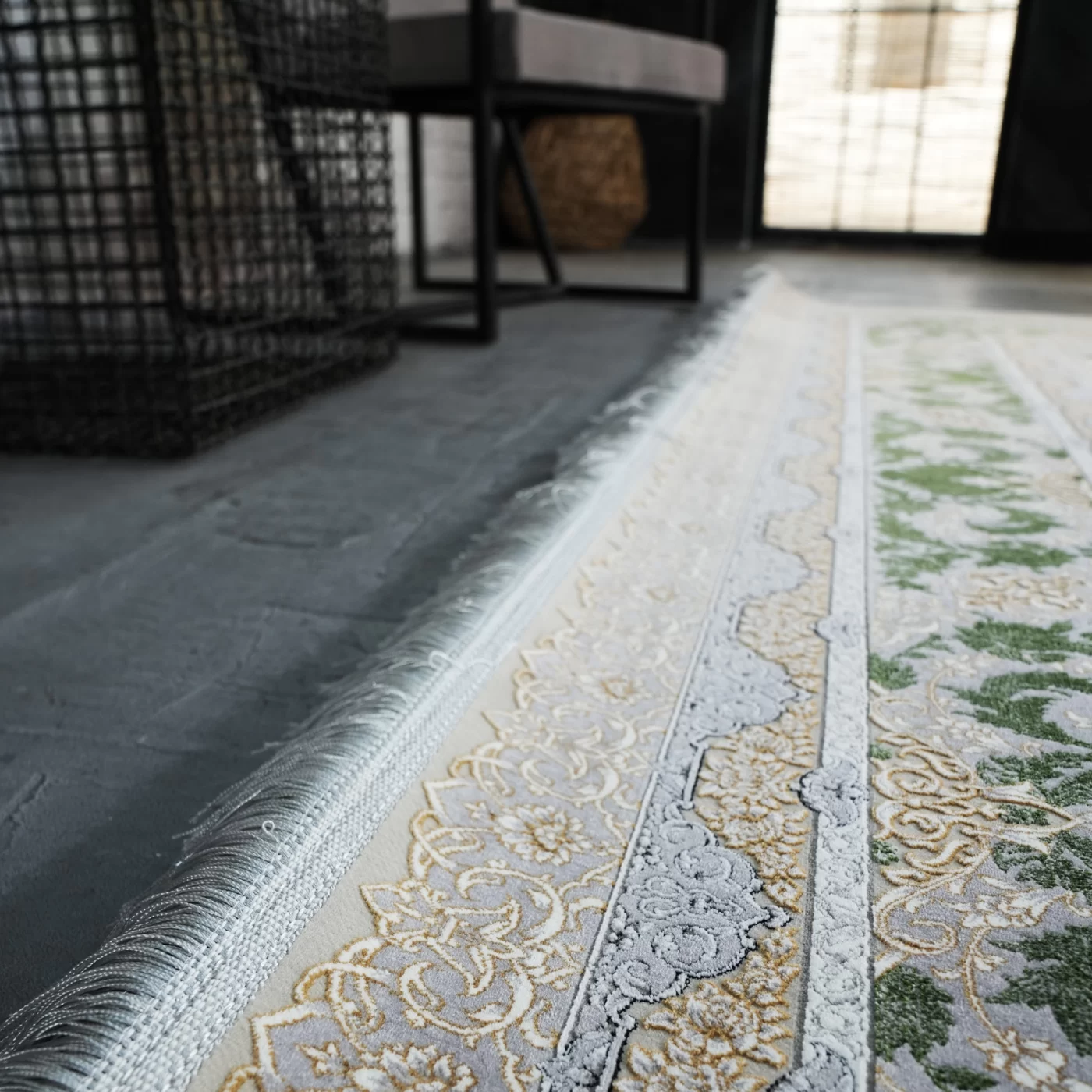 فرش ماشینی 1200 شانه تراکم 3600 گل برجسته طرح ملینا بژ