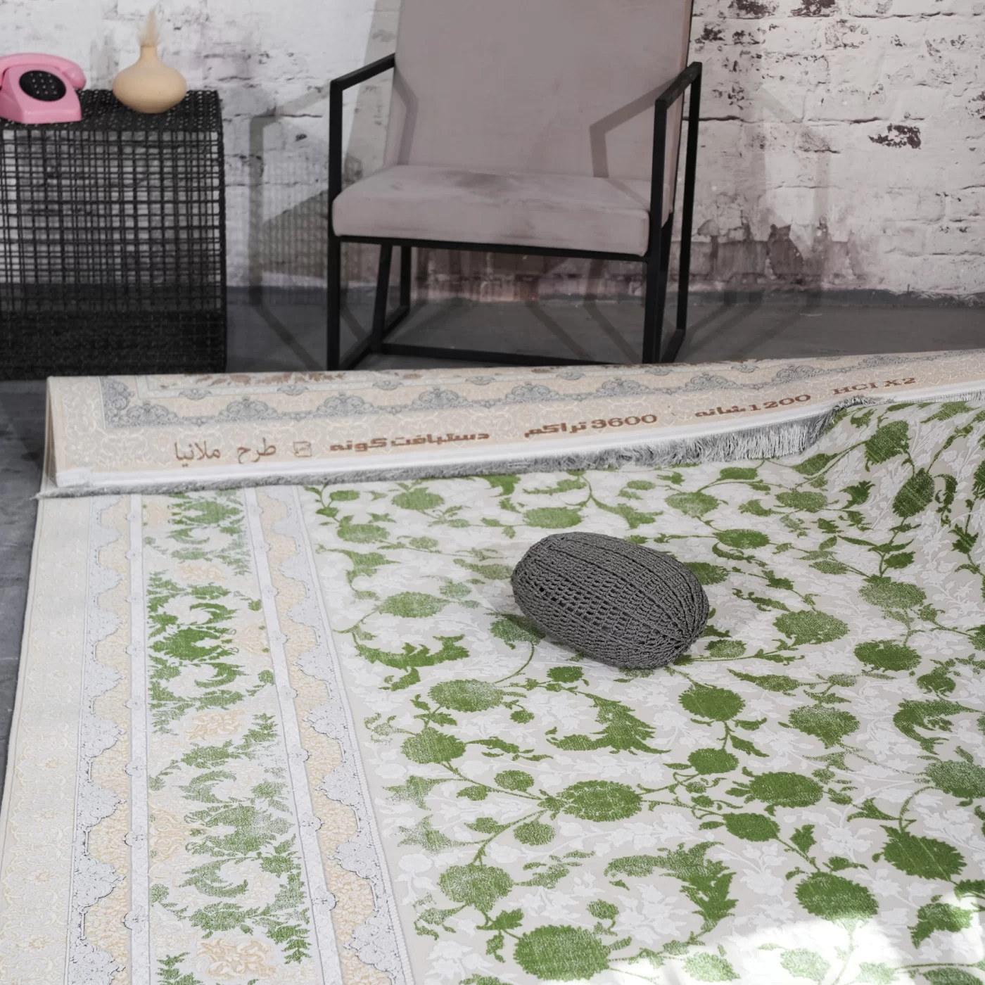 فرش ماشینی 1200 شانه تراکم 3600 گل برجسته طرح ملینا بژ