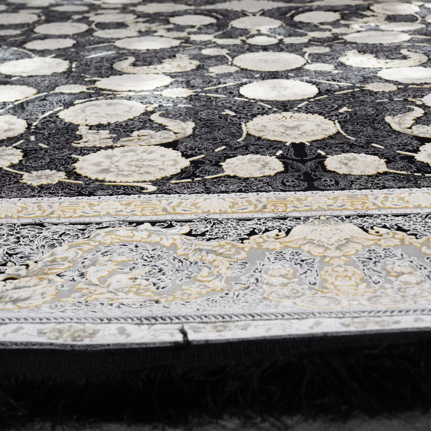 فرش ماشینی 1200 شانه تراکم 3600 گل برجسته طرح ناهید سرمه ای