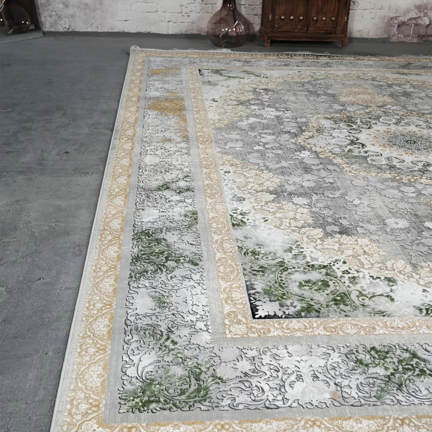 فرش ماشینی 1200 شانه تراکم 3600 گل برجسته طرح نرگس دودی