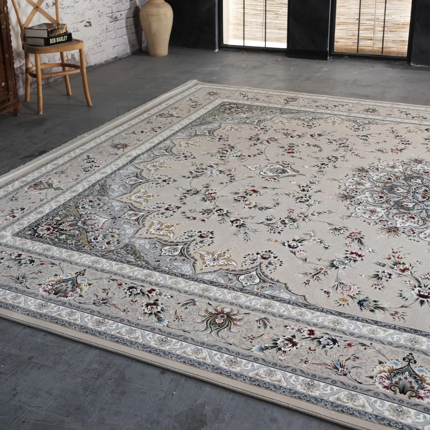 فرش ماشینی 1200 شانه تراکم 3600 گل برجسته طرح پرند بژ طلا کوب