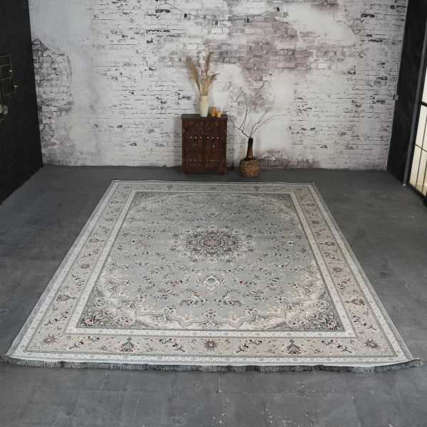 فرش ماشینی 1200 شانه تراکم 3600 گل برجسته طرح پرند نقره ای طلا کوب