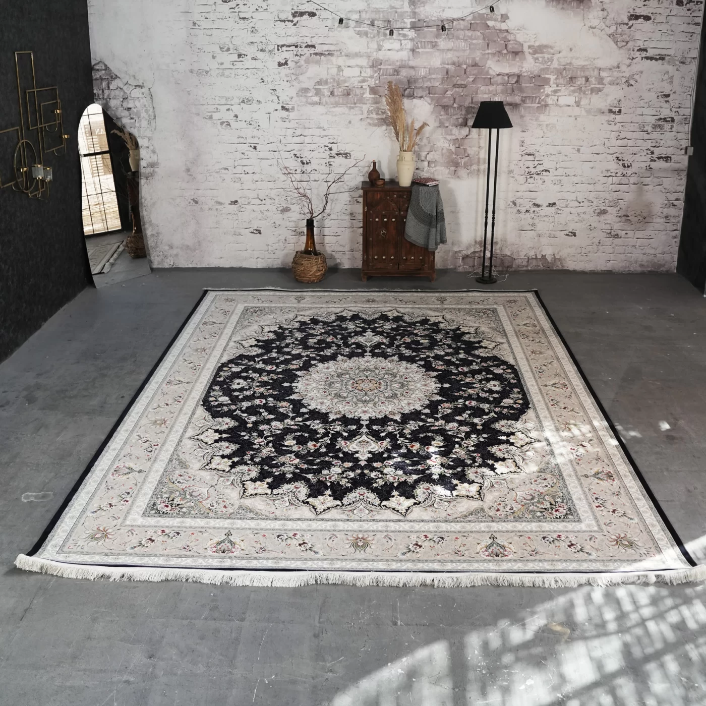 فرش ماشینی 1200 شانه تراکم 3600 گل برجسته طرح پرند سرمه ای