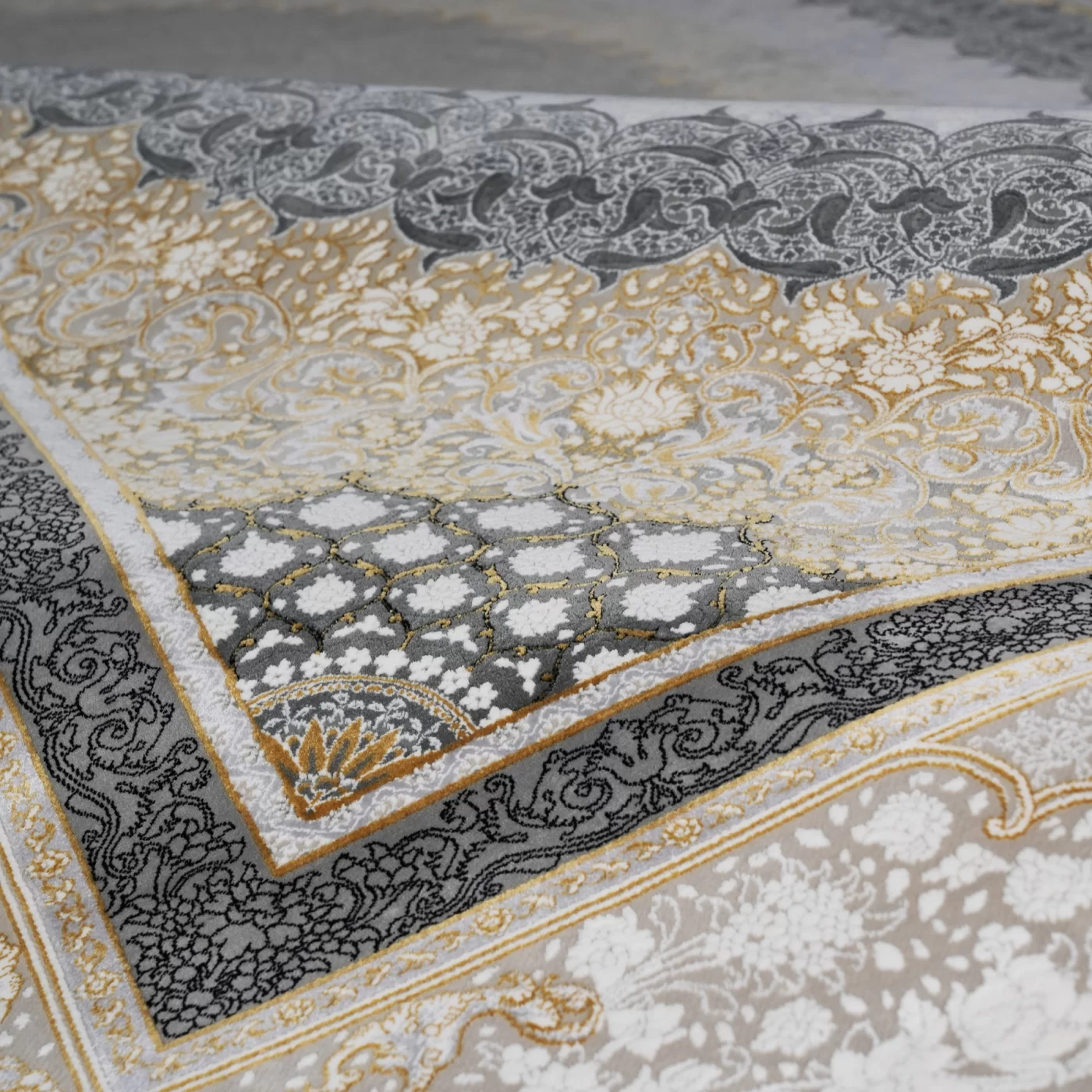 فرش ماشینی 1200 شانه تراکم 3600 گل برجسته طرح صدرا بژ