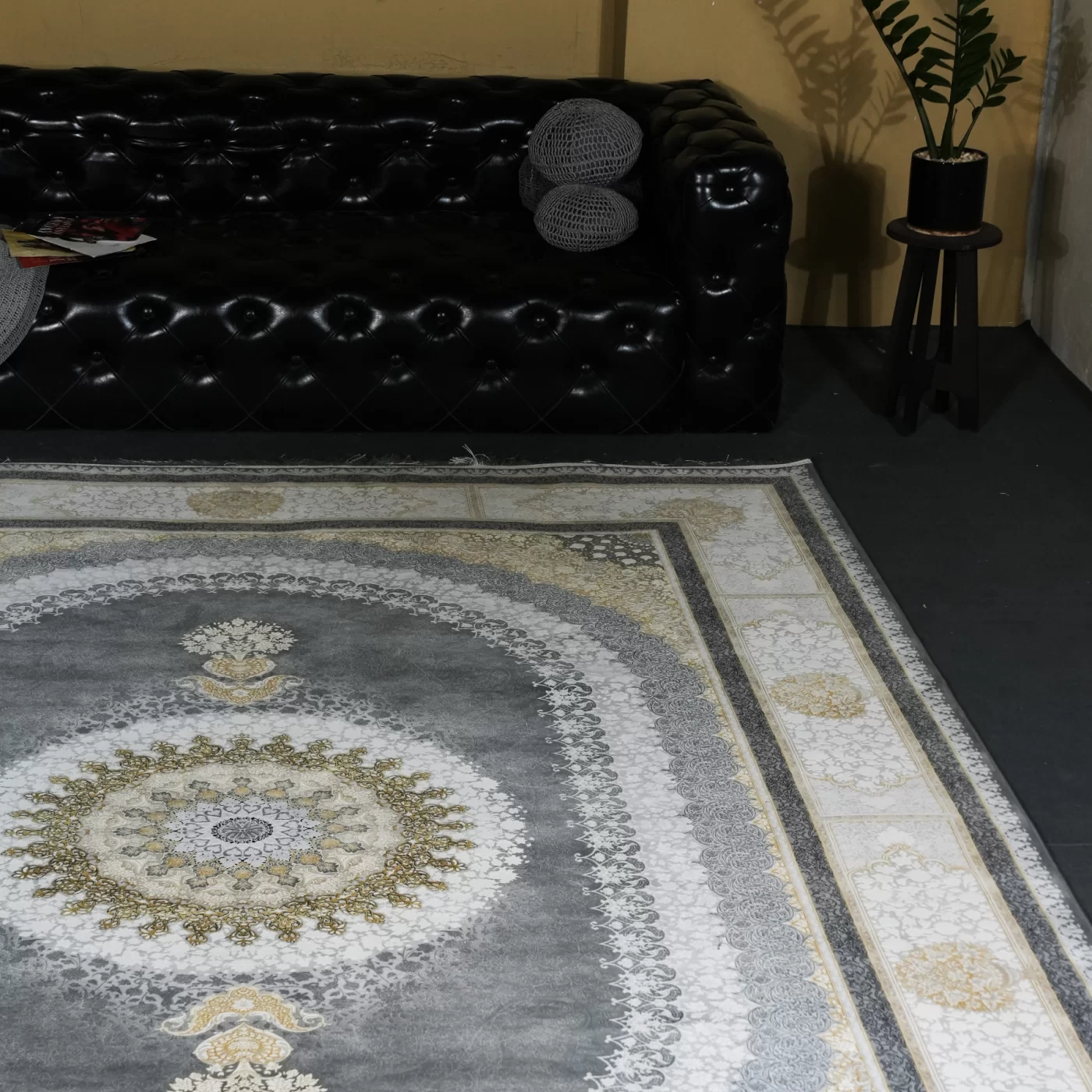 فرش ماشینی 1200 شانه تراکم 3600 گل برجسته طرح صدرا فیلی