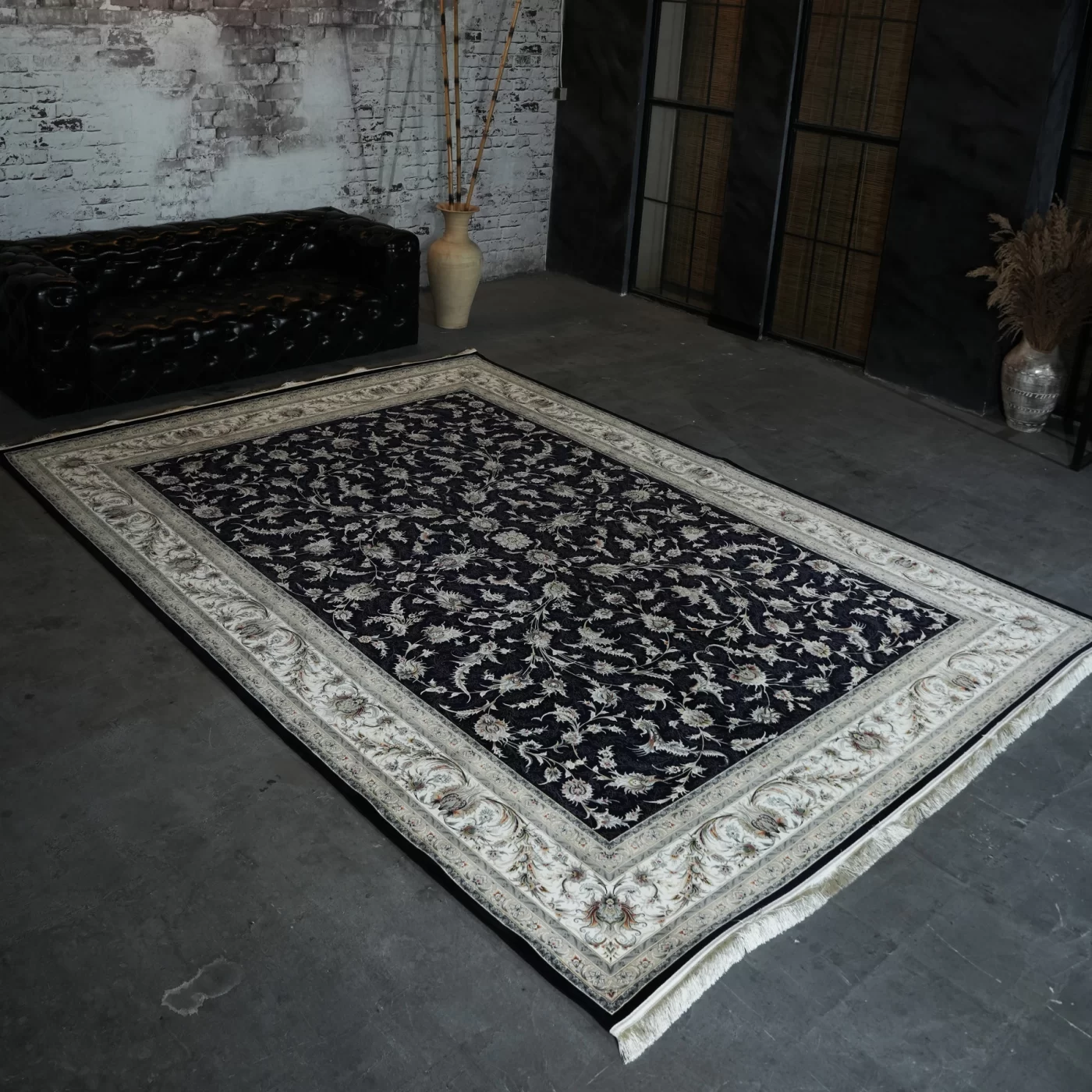 فرش ماشینی 1200 شانه تراکم 3600 گل برجسته طرح سماع سرمه ای