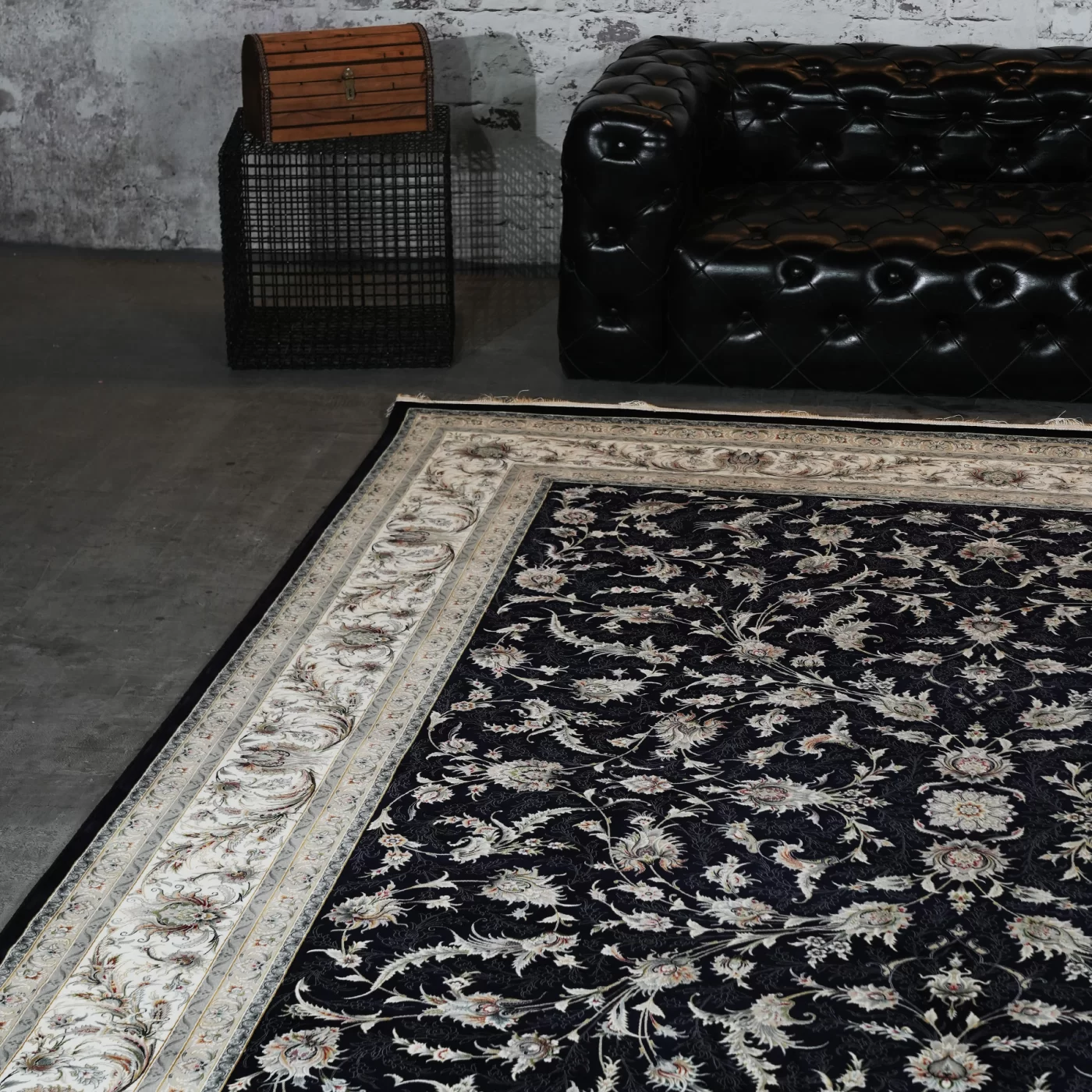 فرش ماشینی 1200 شانه تراکم 3600 گل برجسته طرح سماع سرمه ای