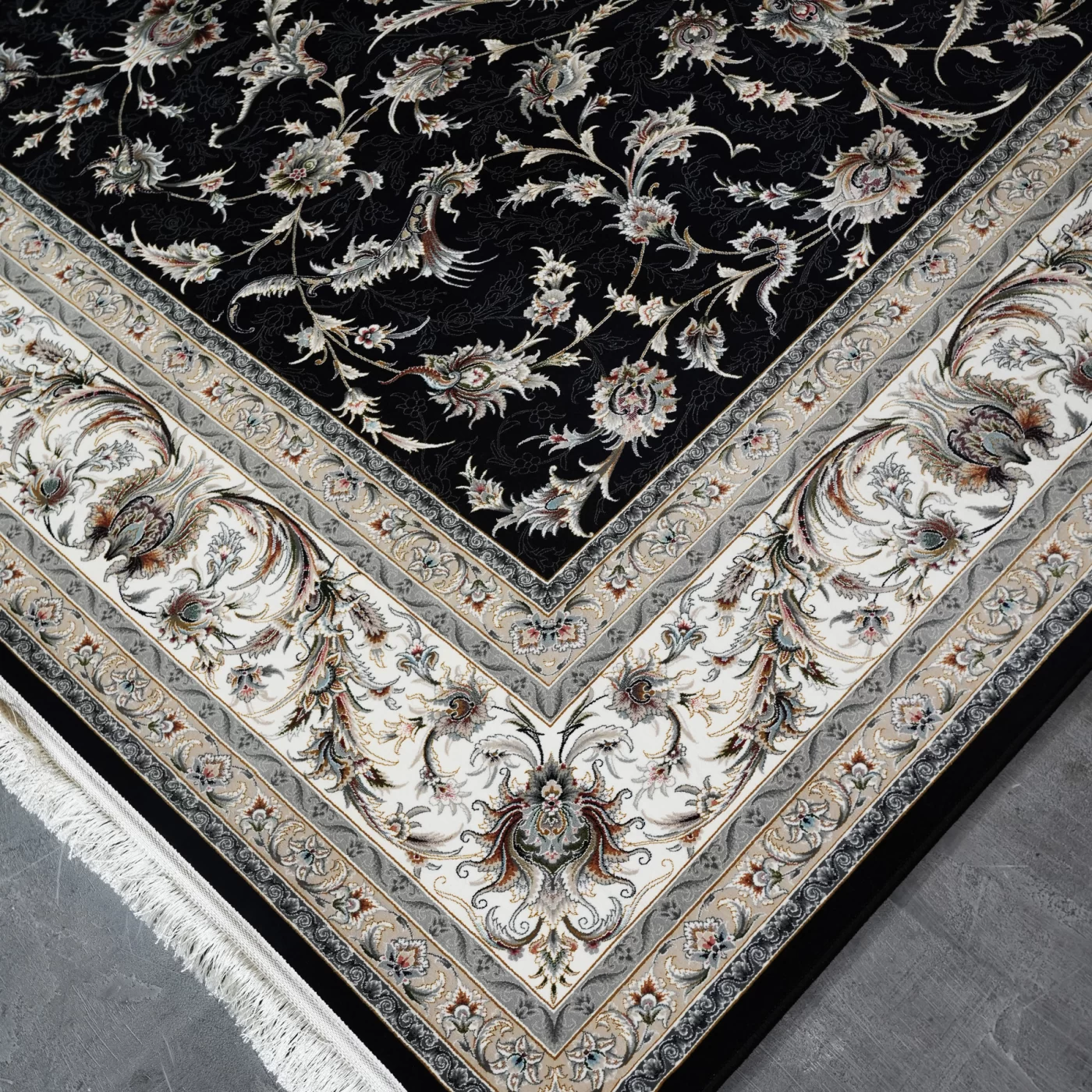 فرش ماشینی 1200 شانه تراکم 3600 گل برجسته طرح سماع سرمه ای