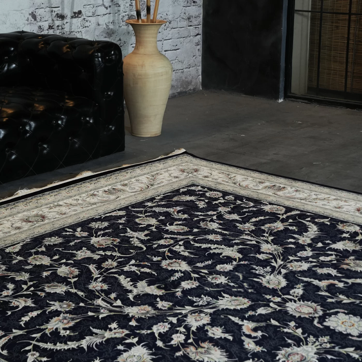 فرش ماشینی 1200 شانه تراکم 3600 گل برجسته طرح سماع سرمه ای