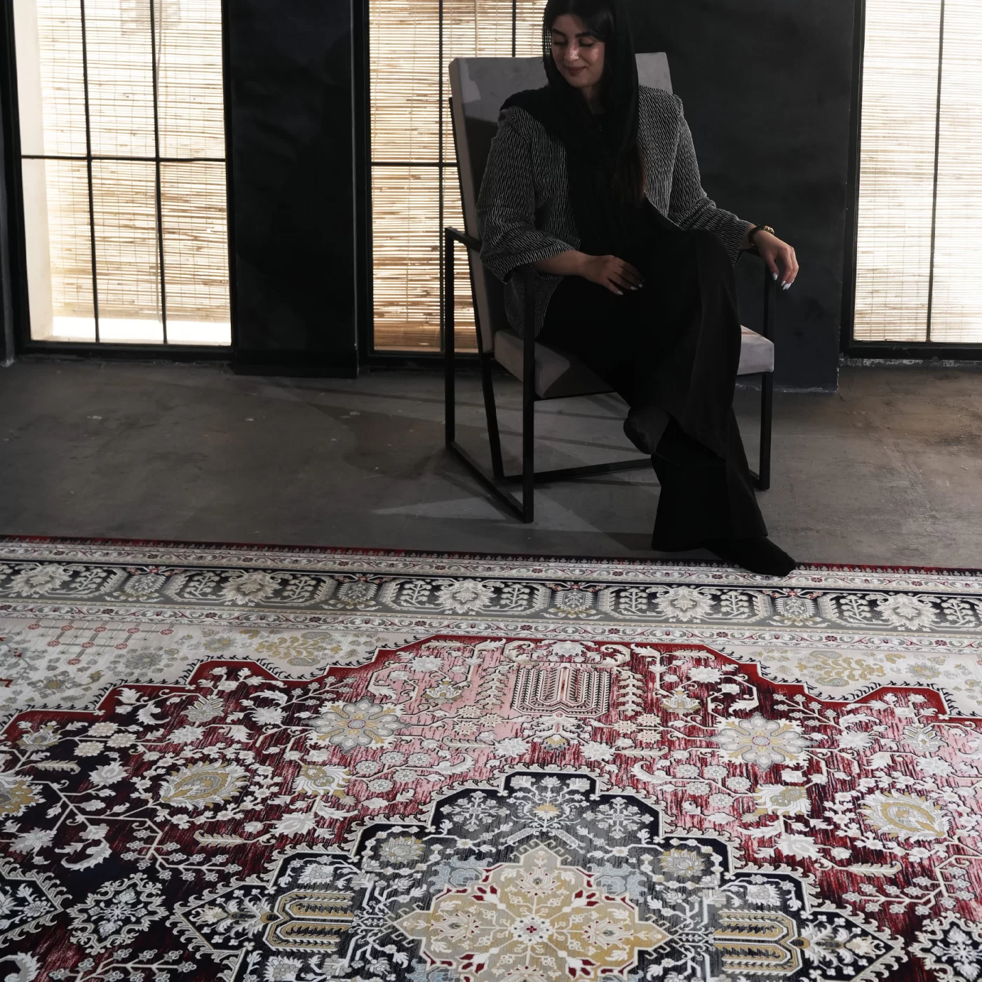 فرش ماشینی 1200 شانه تراکم 3600 گل برجسته طرح شانار لاکی