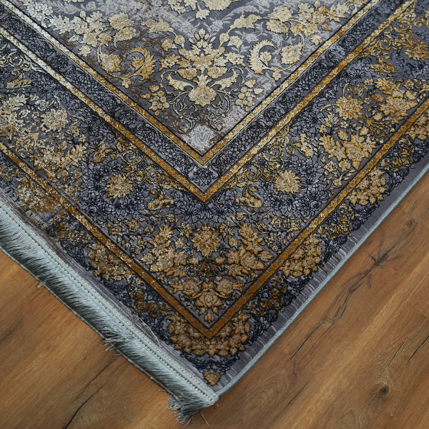  فرش ماشینی ۱۲۰۰ شانه تراکم ۳۶۰۰ گل برجسته طرح سوین دلفینی