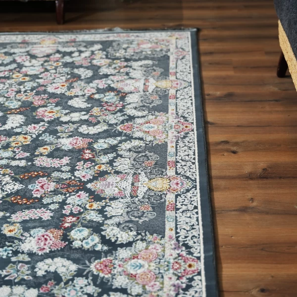 فرش ماشینی ۱۲۰۰ شانه تراکم ۳۶۰۰  گل برجسته طرح شیدا دودی