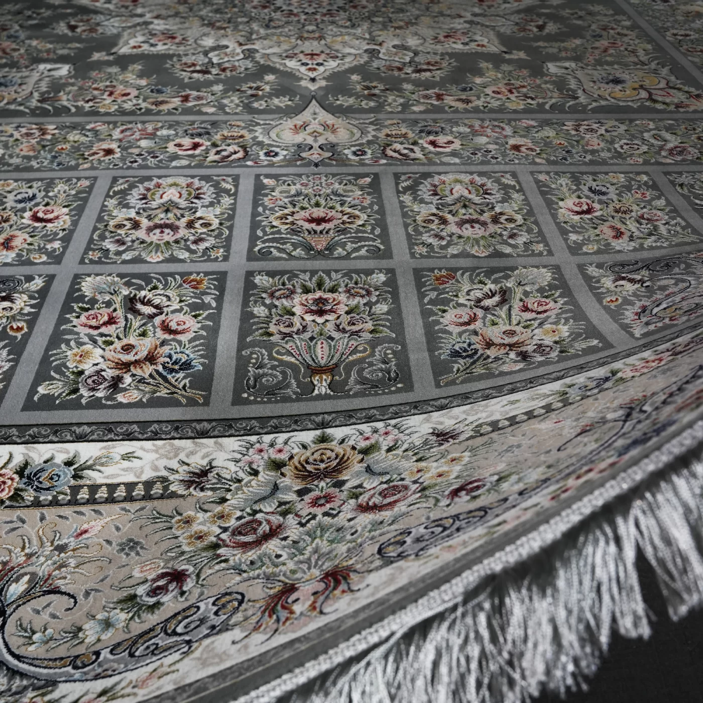 فرش ماشینی 1200 شانه تراکم 3600 گل برجسته طرح شور انگیز دلفینی