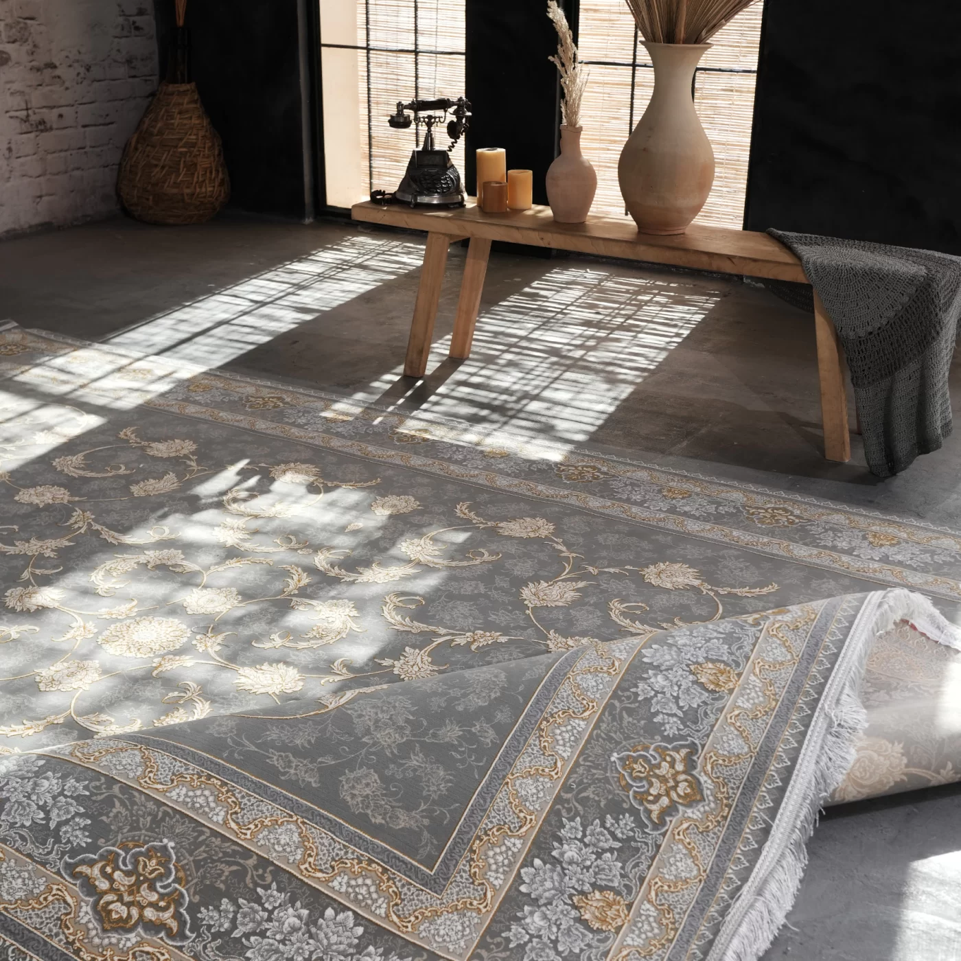 فرش ماشینی 1200 شانه تراکم 3600 گل برجسته طرح تارا دلفینی