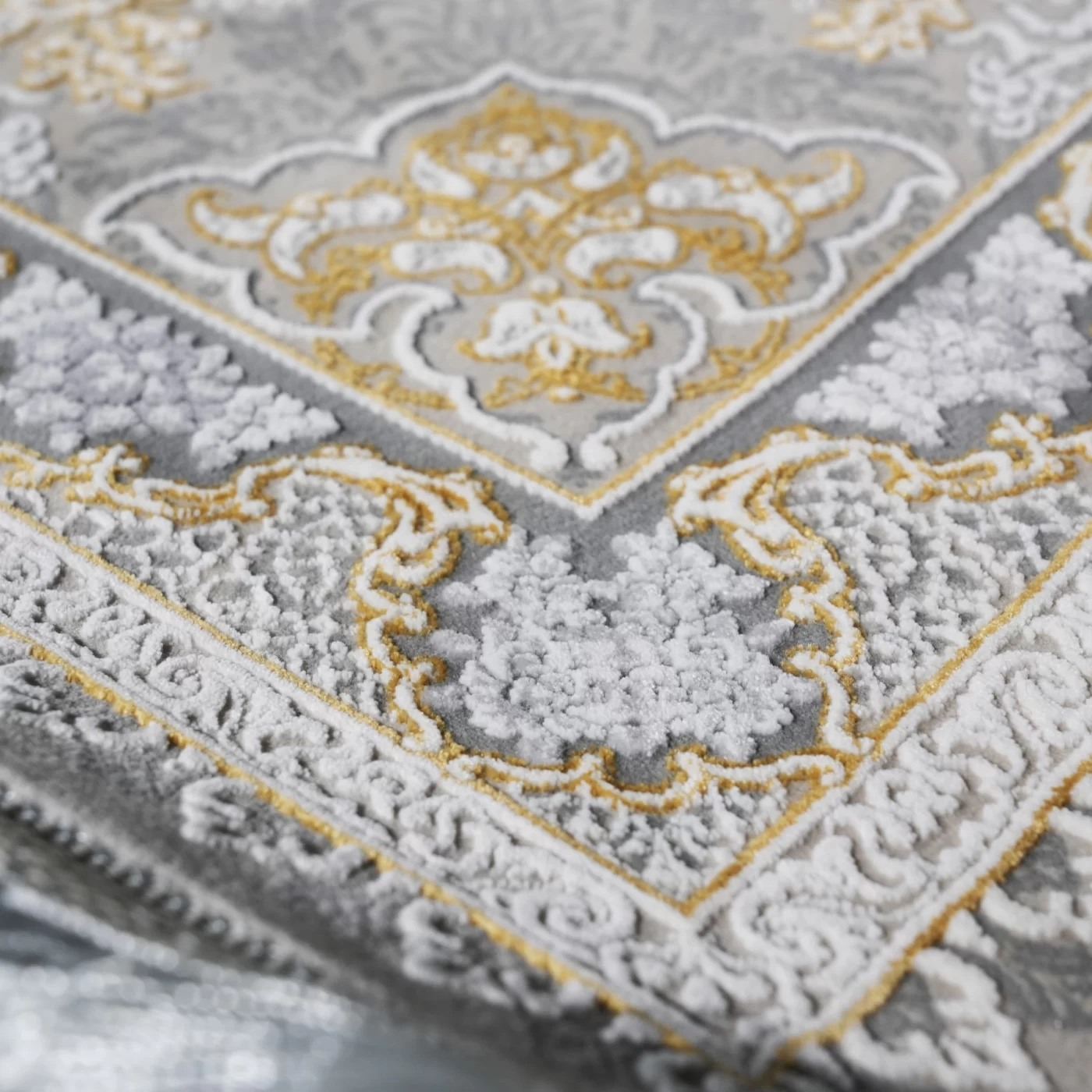 فرش ماشینی 1200 شانه تراکم 3600 گل برجسته طرح تارا فیلی